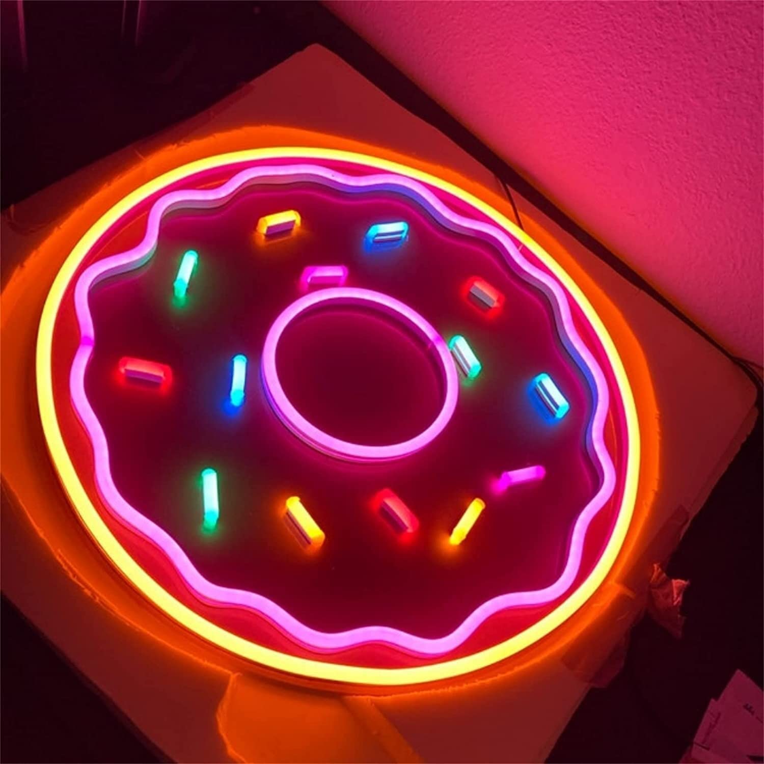 neonowa Neonowe znaki wiszące na ścianę, lampa dekoracyjna Led Neon Lights do restauracji Deser Shop Club Party Personalizowane logo Bar Shop Party Name Logo