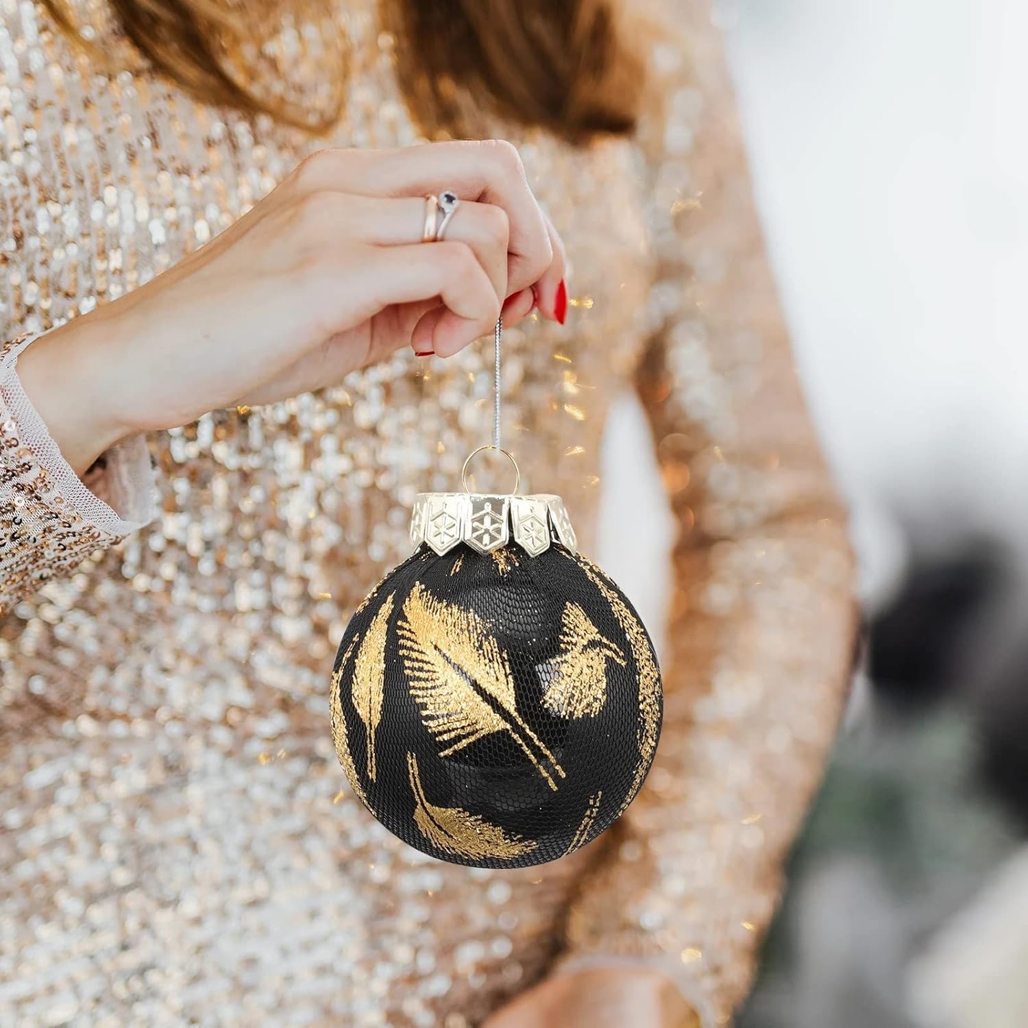 LUOZZY 25 Pcs Christmas Tree Ball Decorations Ornaments Shatterproof Christmas Balls Party Decorations (Black Gold)