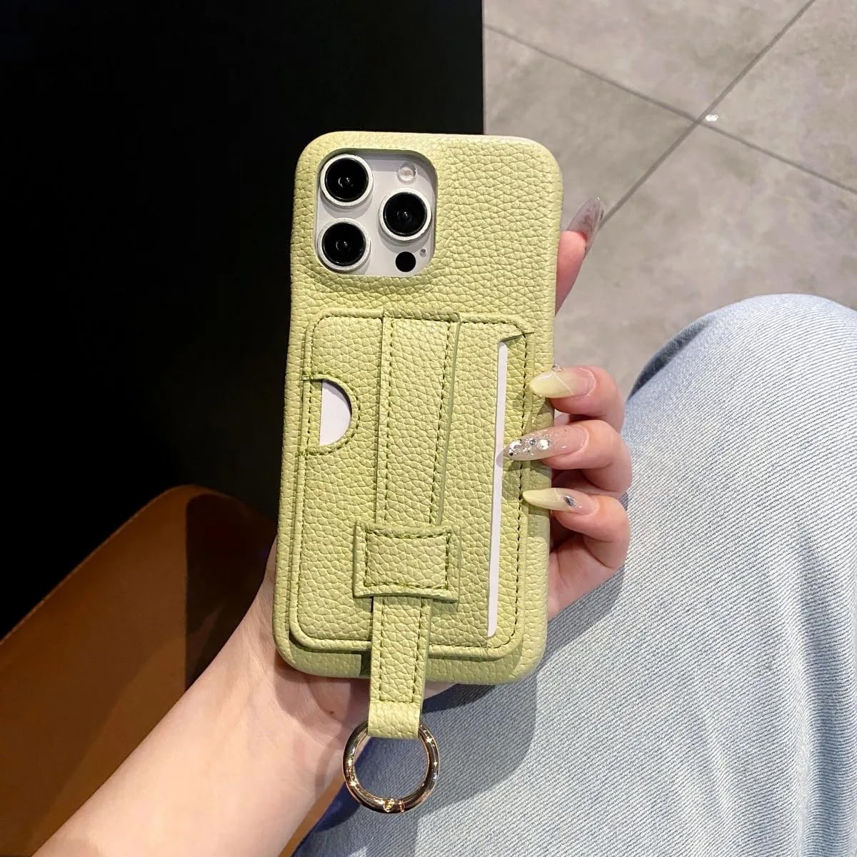 Étui portefeuille iPhone 12 Pro Max vert antichoc protégeant écran et cartes
