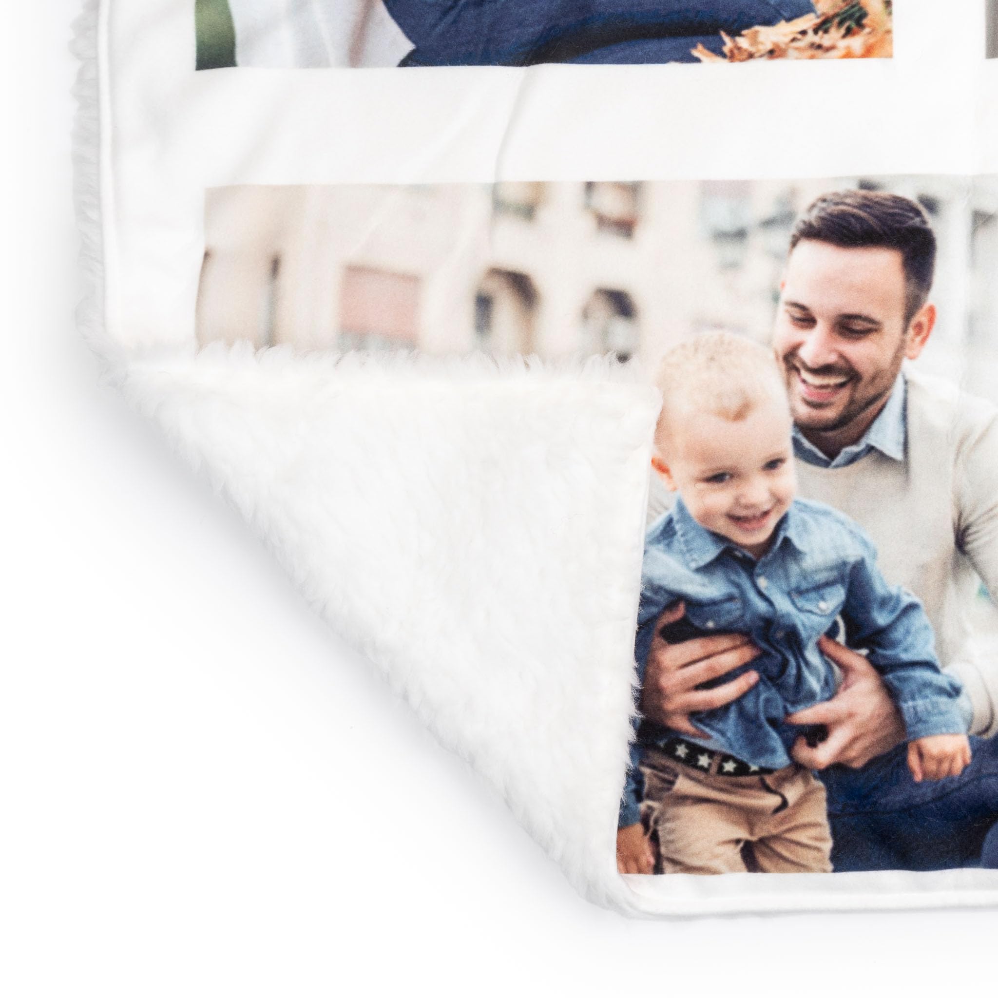 Wanapix | Personalisierte Kunstfell-Decke mit Foto & Text | Maximale Wärme 490 g/m² (Fleece + Kunstfell) | Anti-Pilling | Sofa-/Bettdecke | 70 x 105 cm | Sweet Home