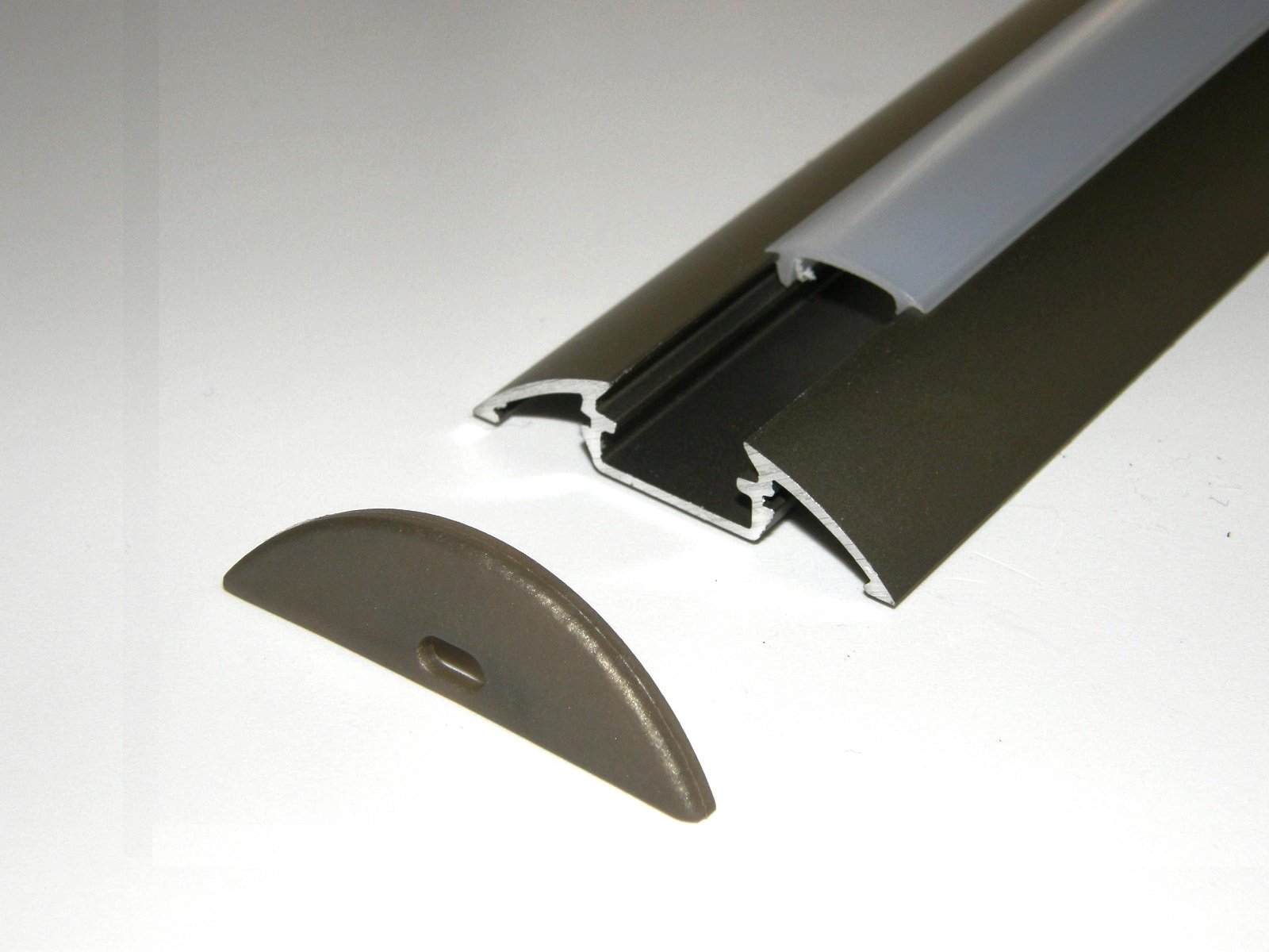 Marc Led Ltd Silver Led Aluminium Extrusion (Profile); P4, Anodized, Inox, Set With Frosted Cover (Material: Pmma) And Two End Caps; Length: 1M / 100Cm / 1000Mm