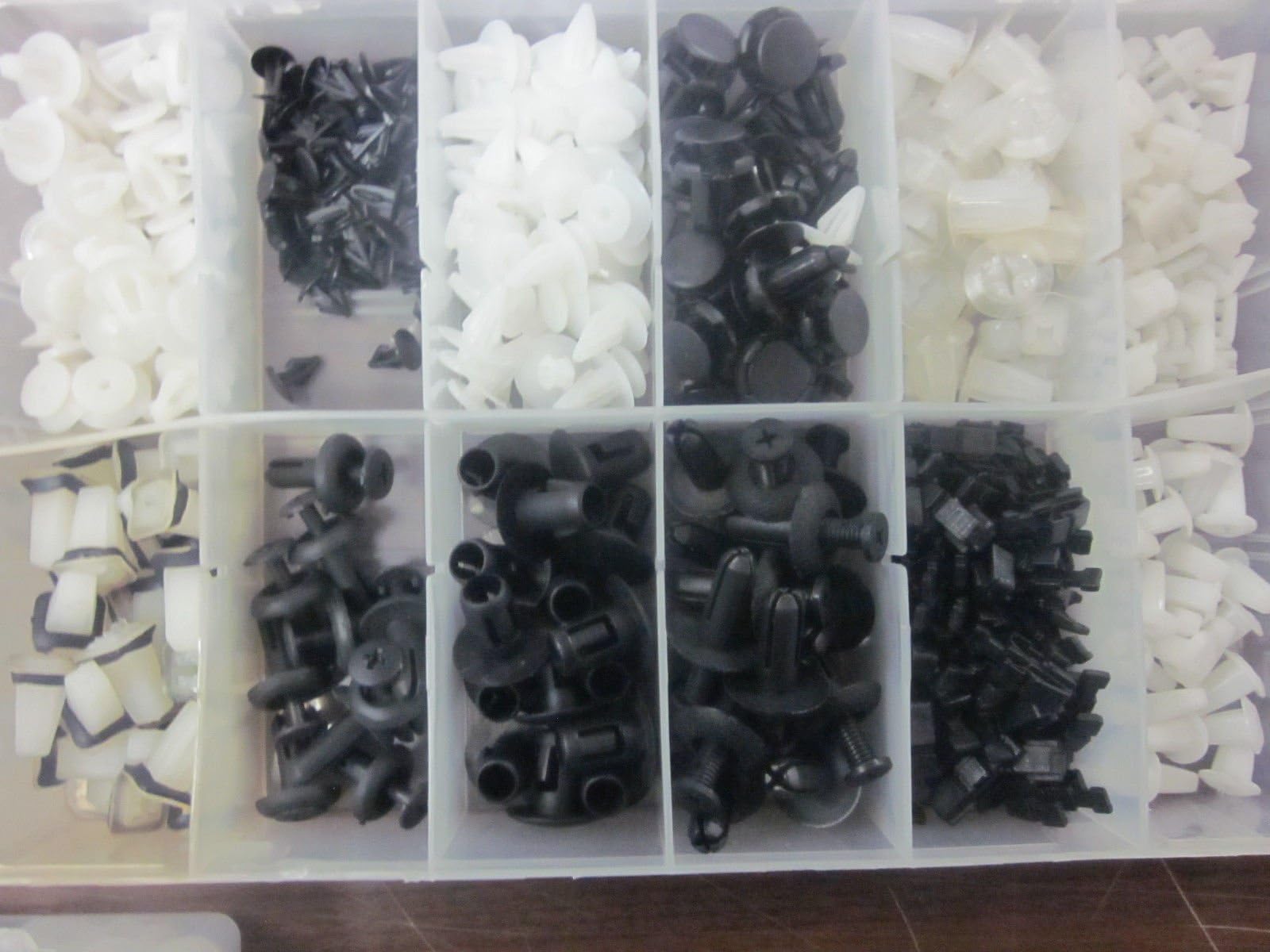 GOLIATH INDUSTRIAL TOOLS Retainer Grommet Fender MOLDING Trim Clips Hood BUMBER Rivets PIN Interior EXTER (370pc for Mitsubishi)