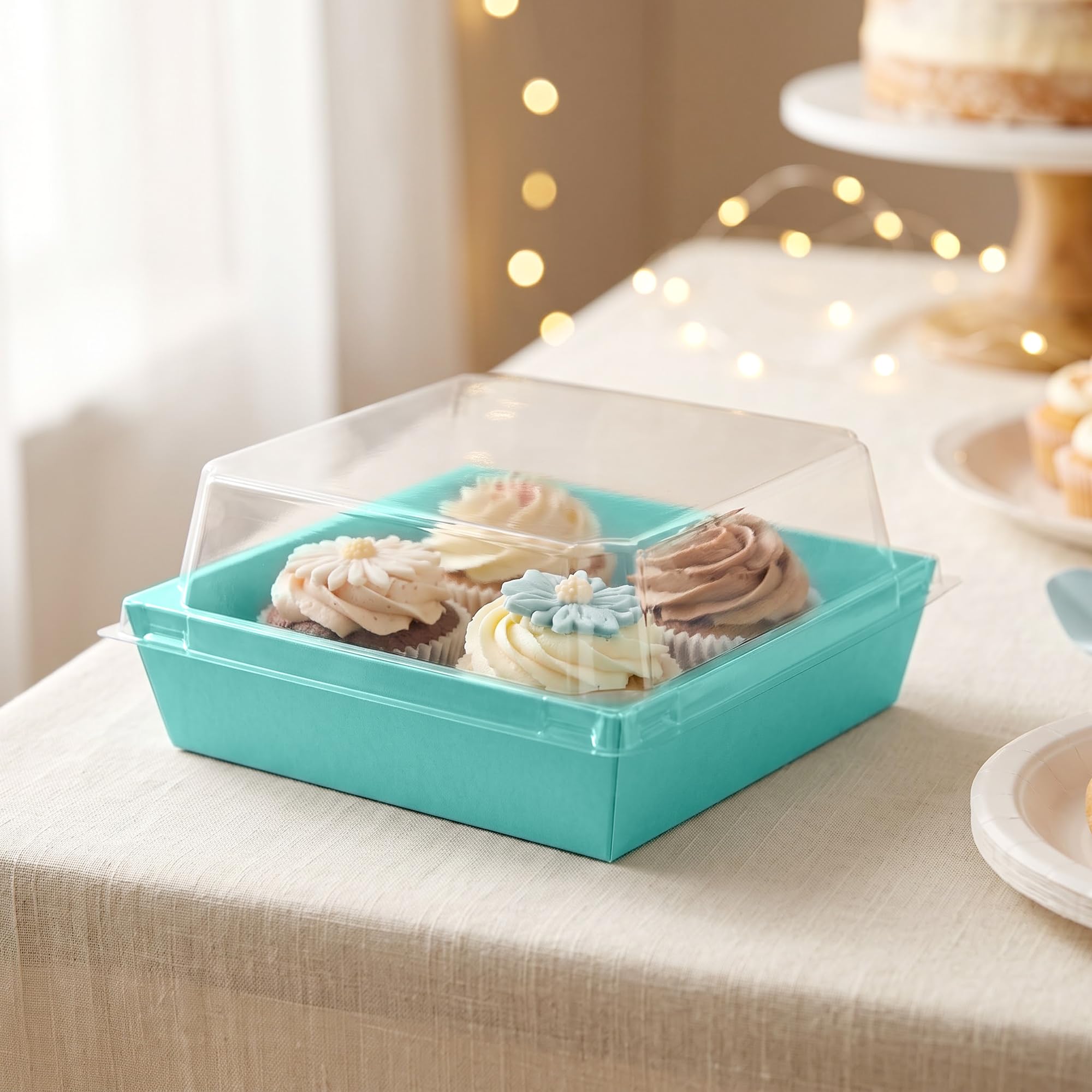 100 scatole quadrate per torte, 13,5 x 12,5 x 6 cm, in carta kraft, con coperchi trasparenti in plastica, scatole per dessert, cupcake, panini, biscotti