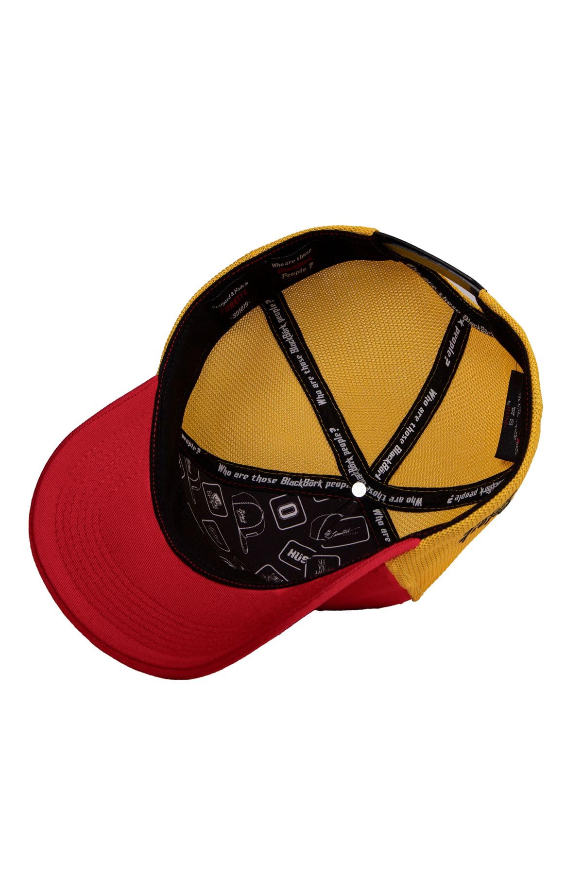 Gorra de Trucker Premium Rojo - Amarillo con Parche Gallo Colorido