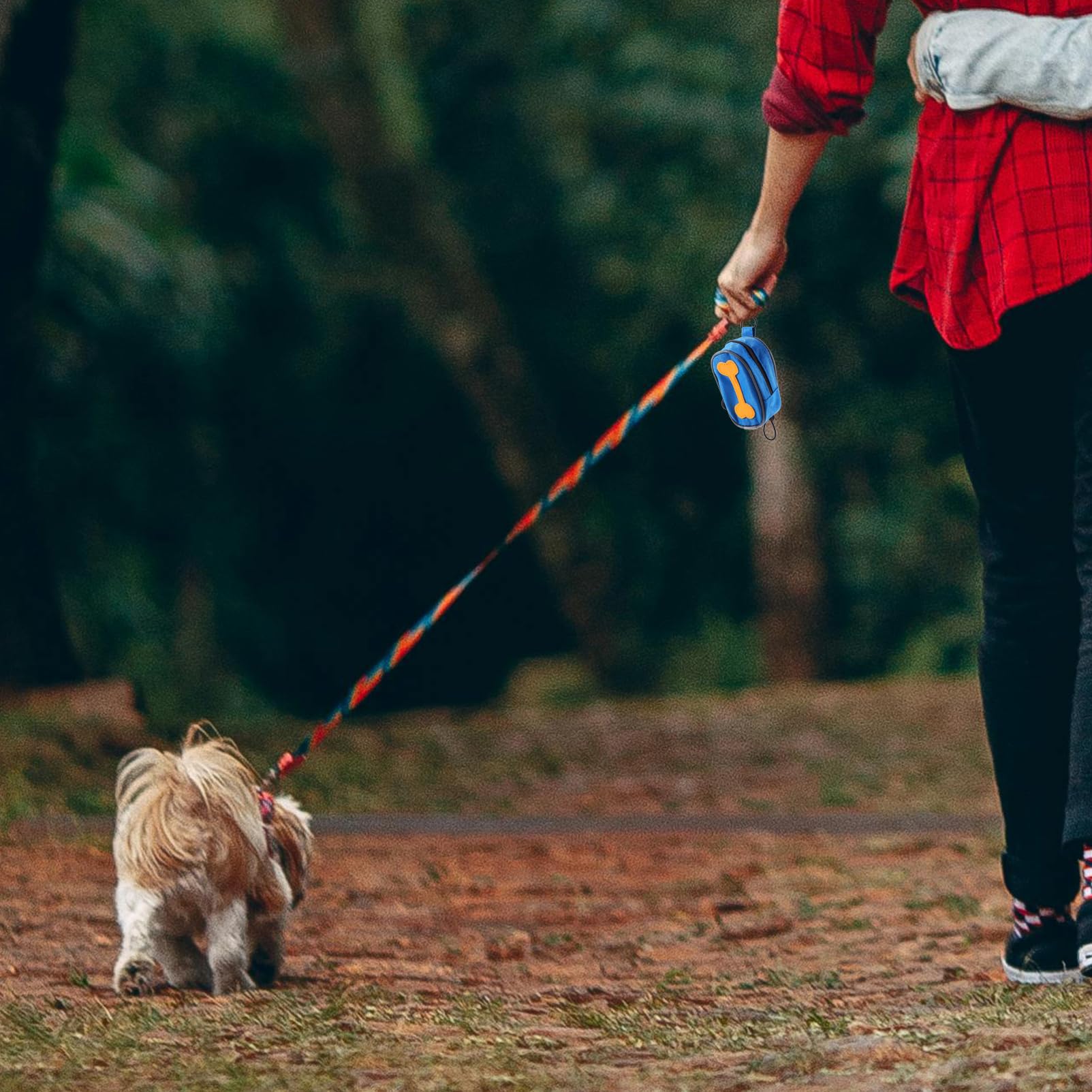 Happyyami Bolsa Dispensadora con Cremallera para Bolsas Excrementos Perros 8 Rollos de Desechables con Punto de Rotura para Dueños de Perros