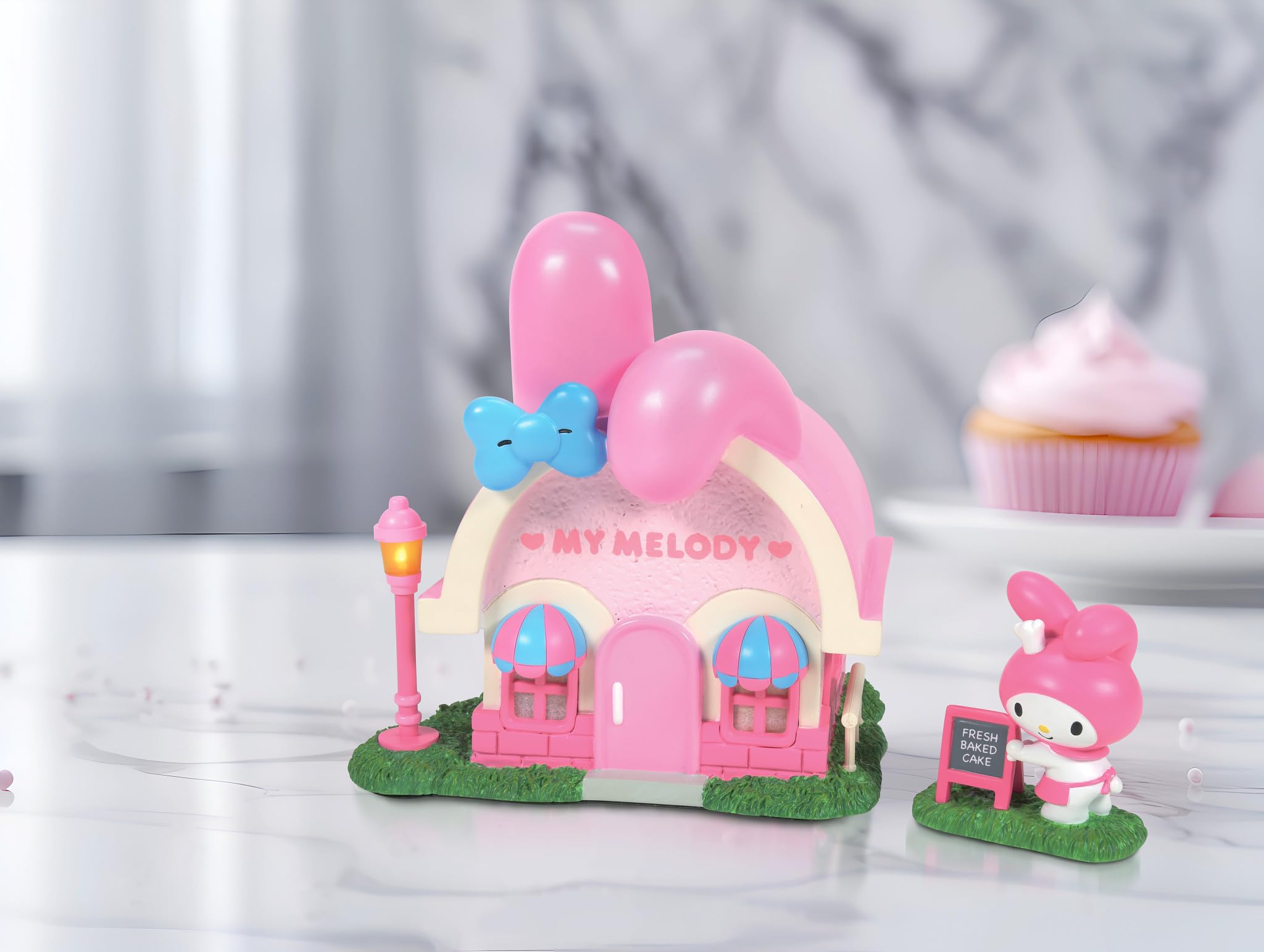 Amazon.com: Department 56 Sanrio Village Hello Kitty My Melody's