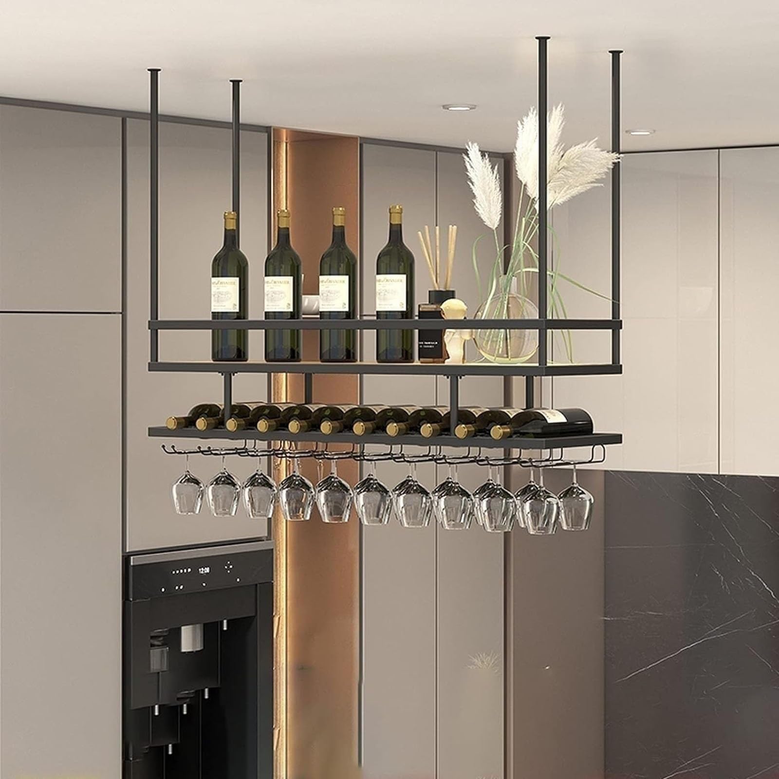 Casier à vin en fer massif suspendu pour une décoration d'exception