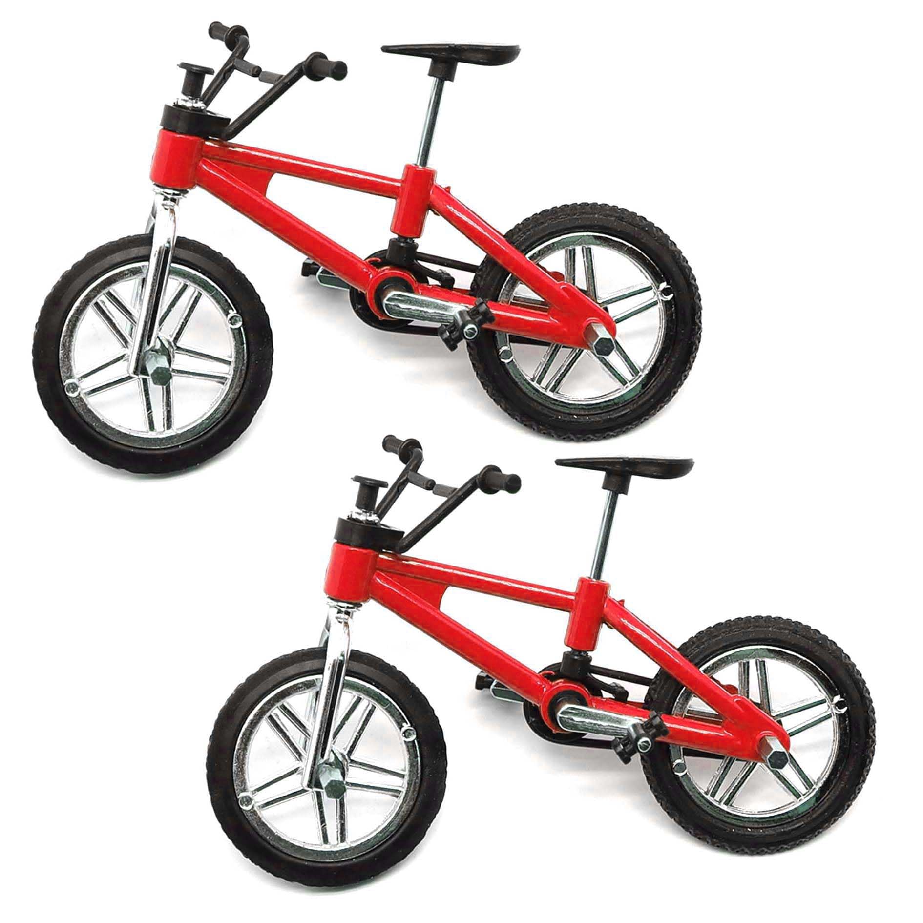 KEEDA Pack of 2 Mini Bike Bicycles Decoration Accessories Model Toy for 1/10 RC Crawler Car SCX10 TRX4 CC01 D90 D110 (Red)