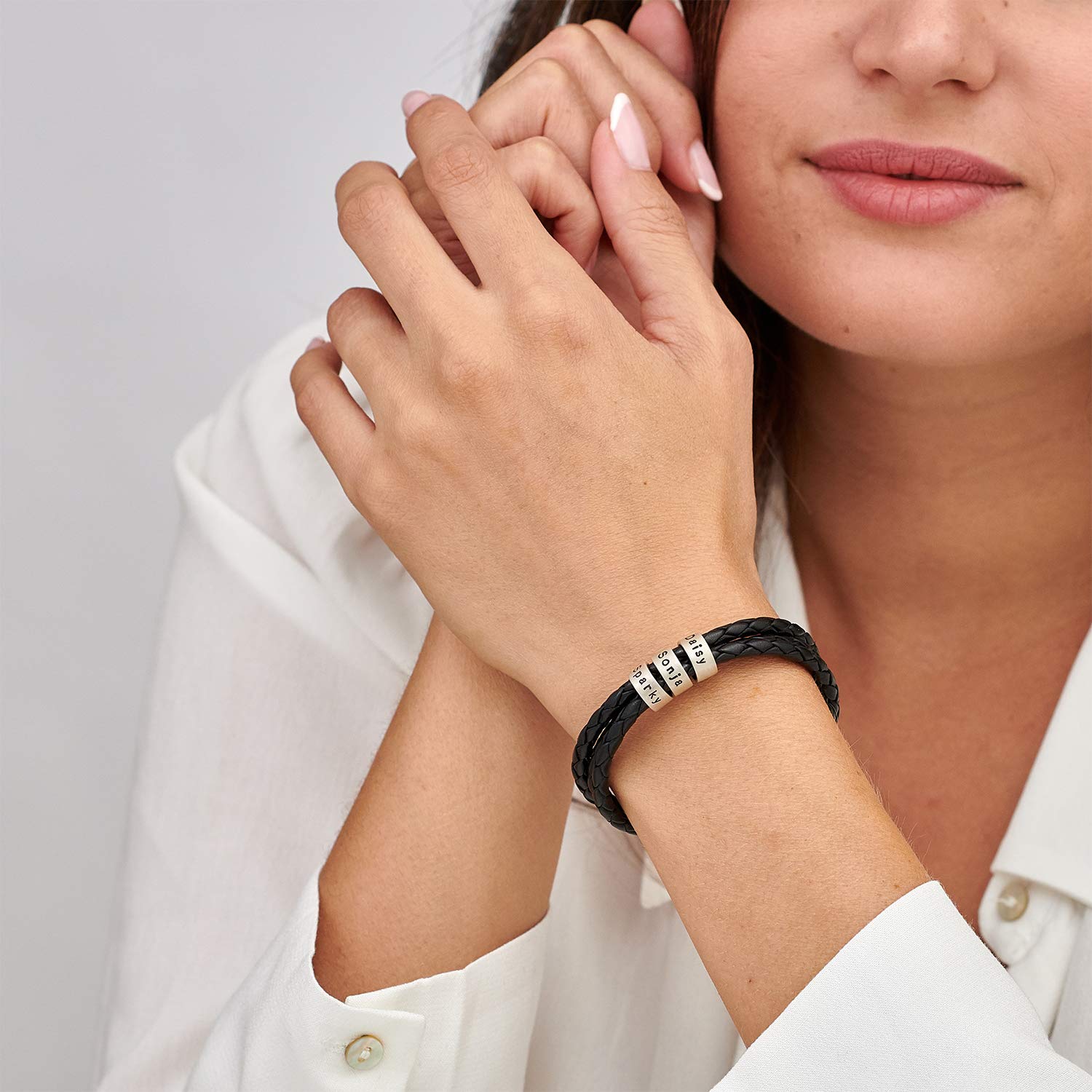 MYKA – Personalizzato Bracciale Regolabile in Pelle Intrecciata Personalizzabile con Perline Personalizzate Incise in Argento Sterling – Regalo per donna – Regalo per Natale5