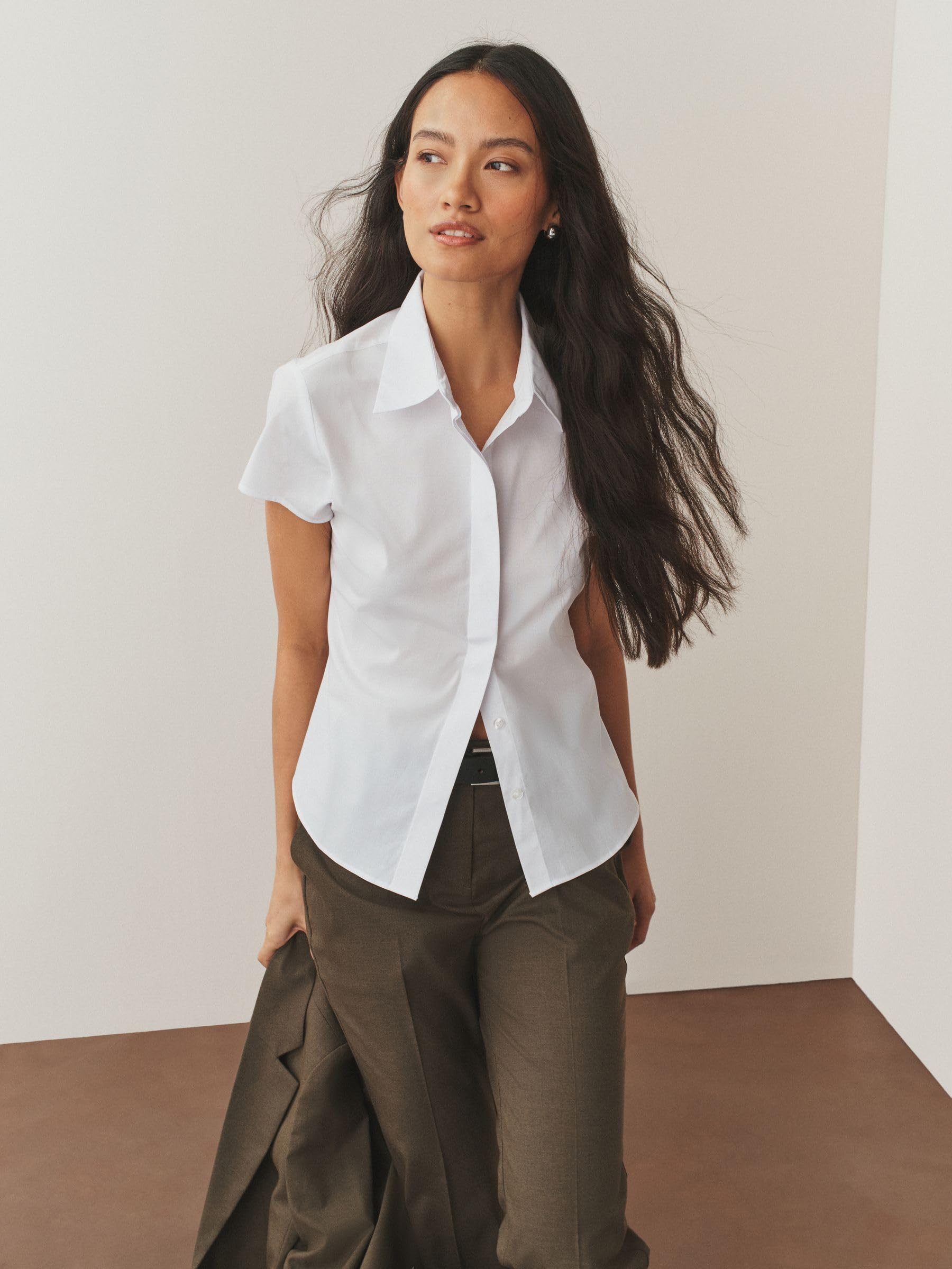 NEXT Femme Chemise Stretch ajustée à Manches Courtes, Lot de 2 | Coupe standard