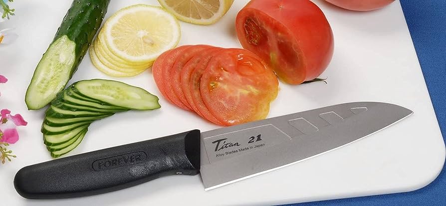Amazon｜FOREVER 銀 ハイブリッド チタン 包丁 160mm HT HT-16S
