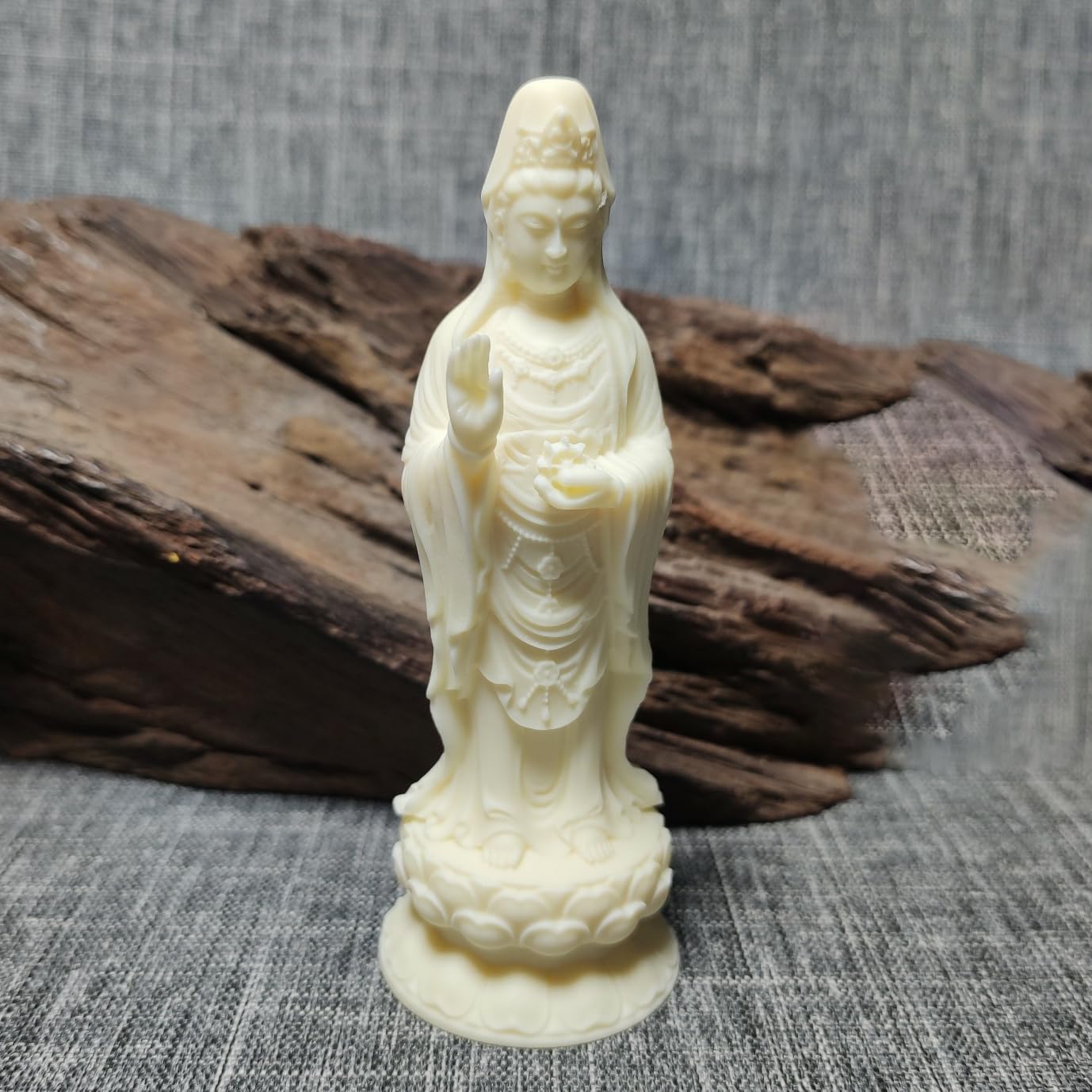Lady Buddha Kuan Yin Statue for Good Lucky, Ivory Fruit Guanyin Goddess of Mercy, Tibetan Buddhist Handicrafts, Handwork Carve Sculpture for Zen Meditation Home Decor (1.4x1.4x4.0 inch)