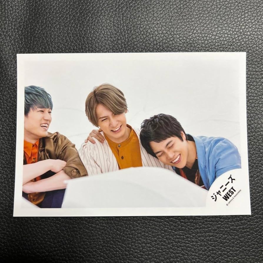 Amazon.co.jp: ジャニーズWEST 重岡大毅 神山智洋 藤井流星 公式