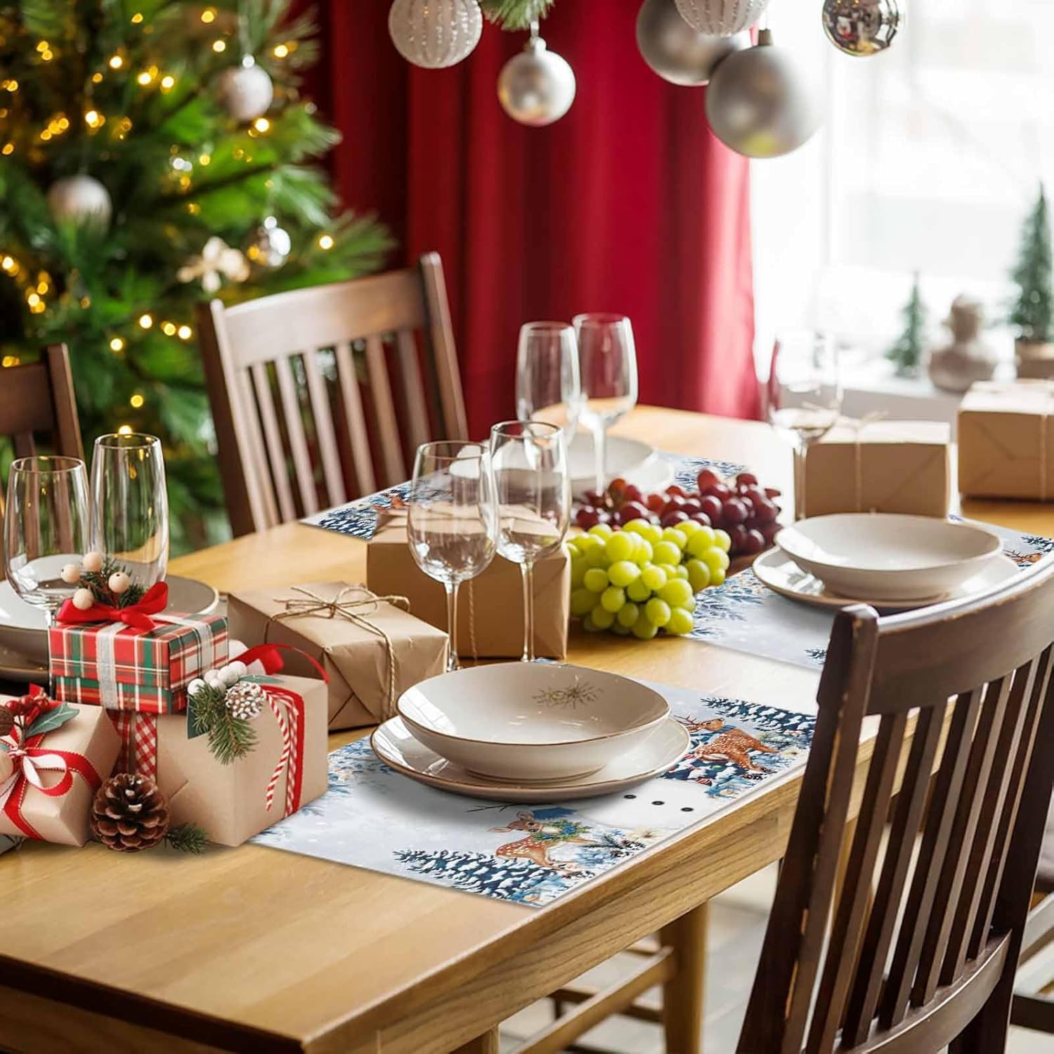 Christmas Placemat Snowman Reindeer Non-Slip/Wipe Clean Linen Dining Table Mat Set Flower Leaf Berry Snowflake Heat-Resistant Table Liner for Holiday/Party, Table Decoration Anniversary Set of 8