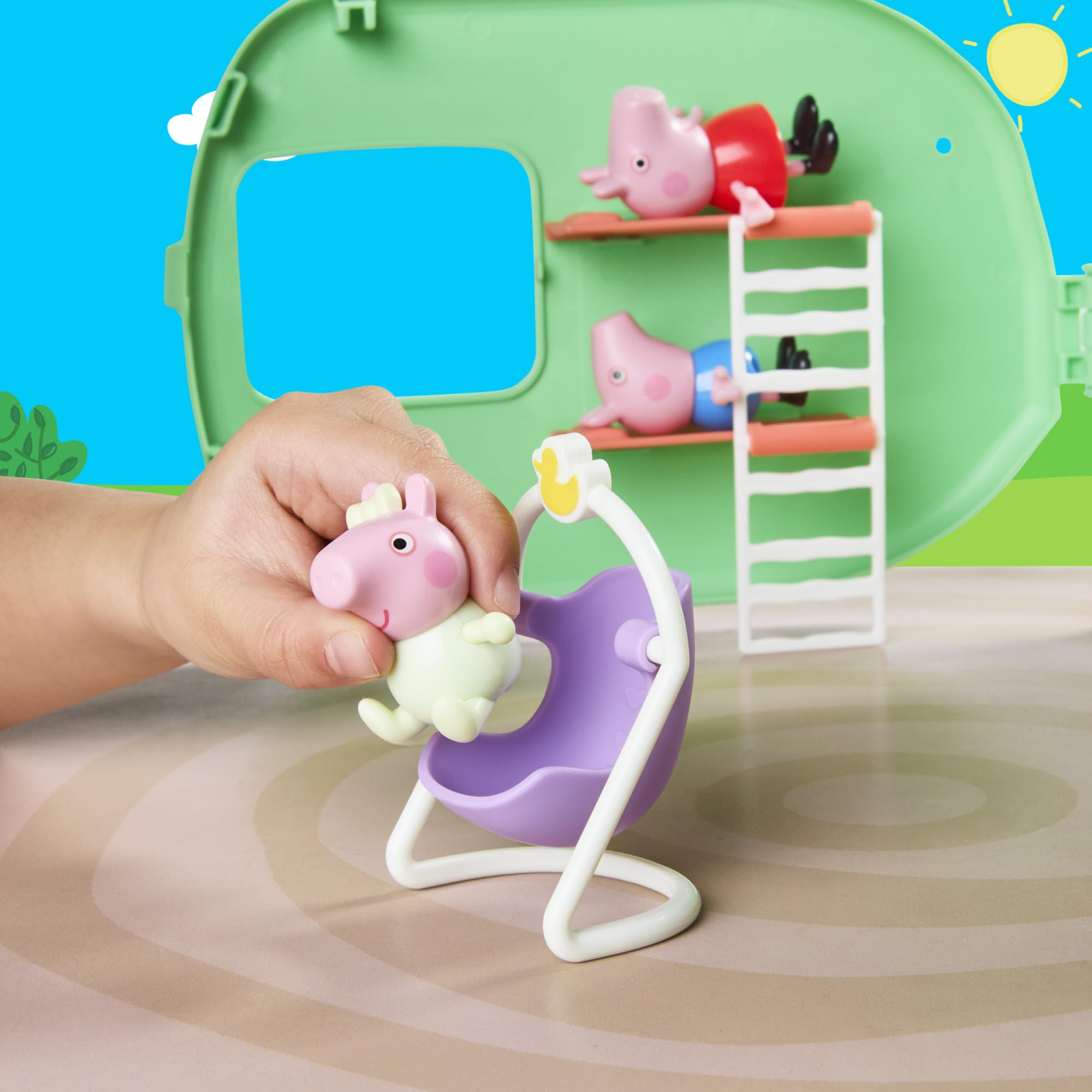 Peppa Pig Üç Küçük Domuzcuk Karavan Oyun Seti, 3 Figürlü, Evie Dahil, 3 Yaş ve Üzeri Kız ve Erkek Çocuklar için Okul Öncesi Oyuncaklar