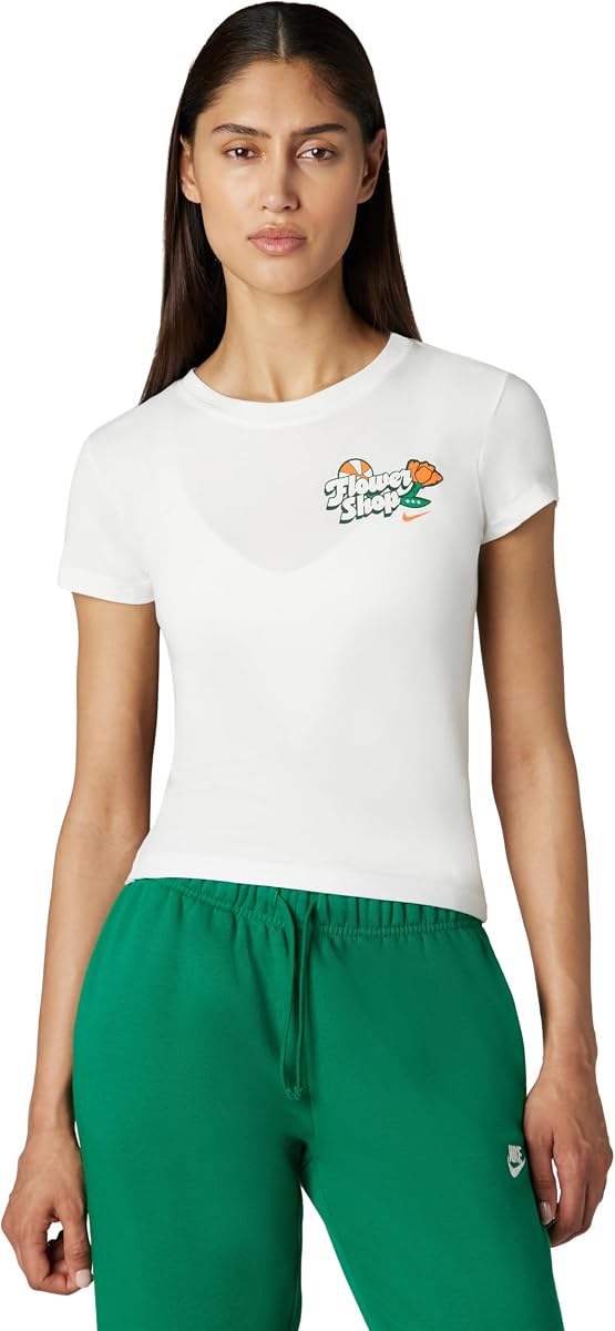 Nike Camiseta de baloncesto gráfica de manga corta para mujer