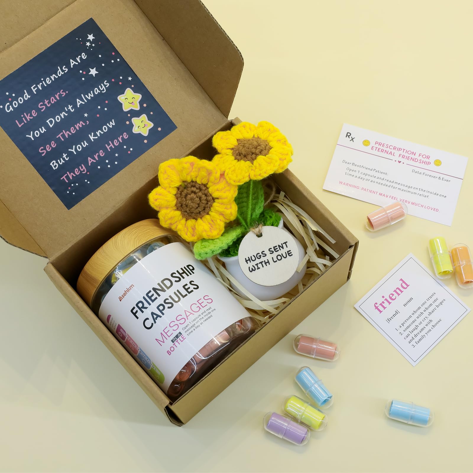 MSEHKM Friendship Messages in a Bottle Package for Your Bestfriend With Crochet Sunflower Pre-Written Capsule Letters in Plastic Jar for Men Women, BFF, Bestie, Friend Present, Just Friends