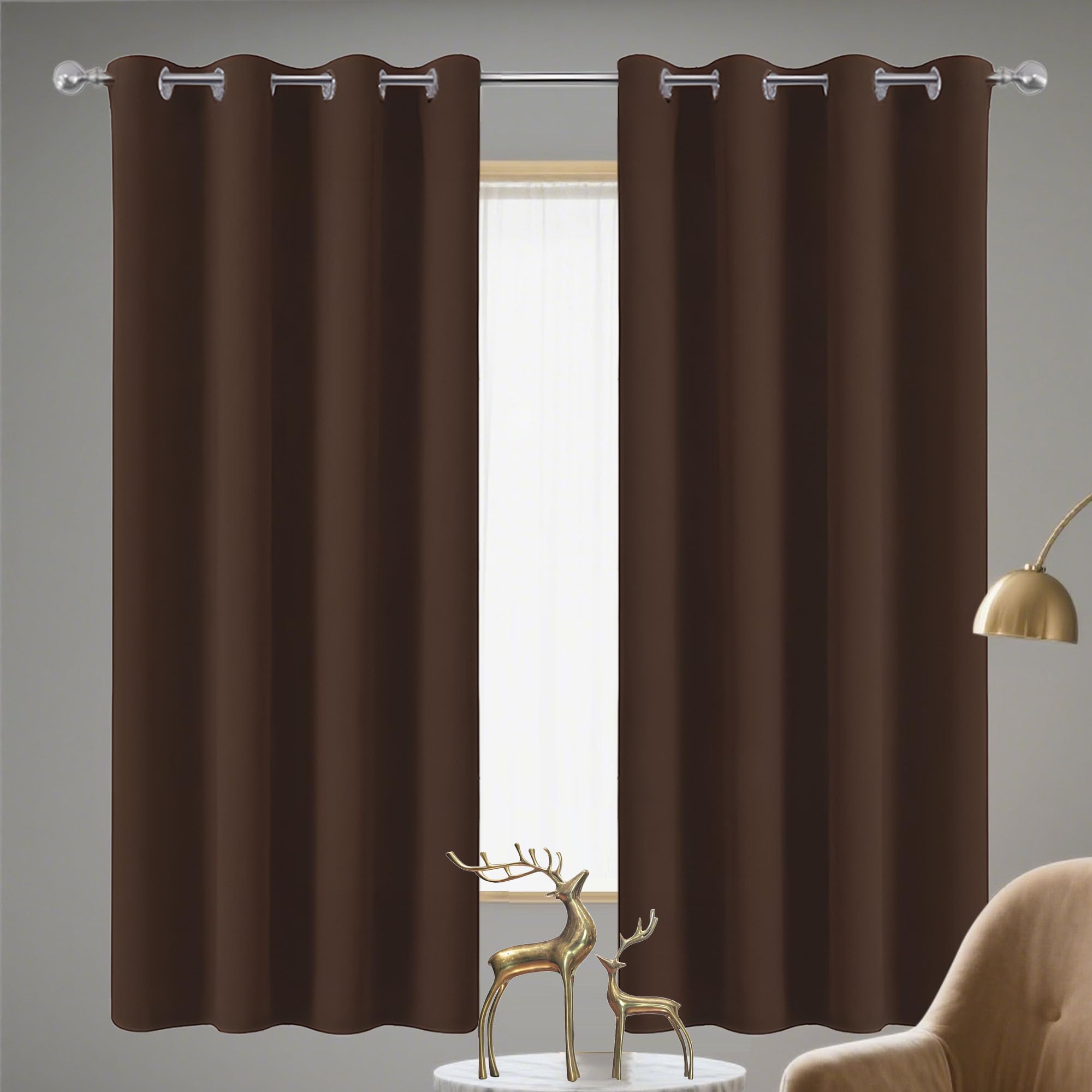 Rideaux occultants design moderne au fini satiné pour grands vitrages