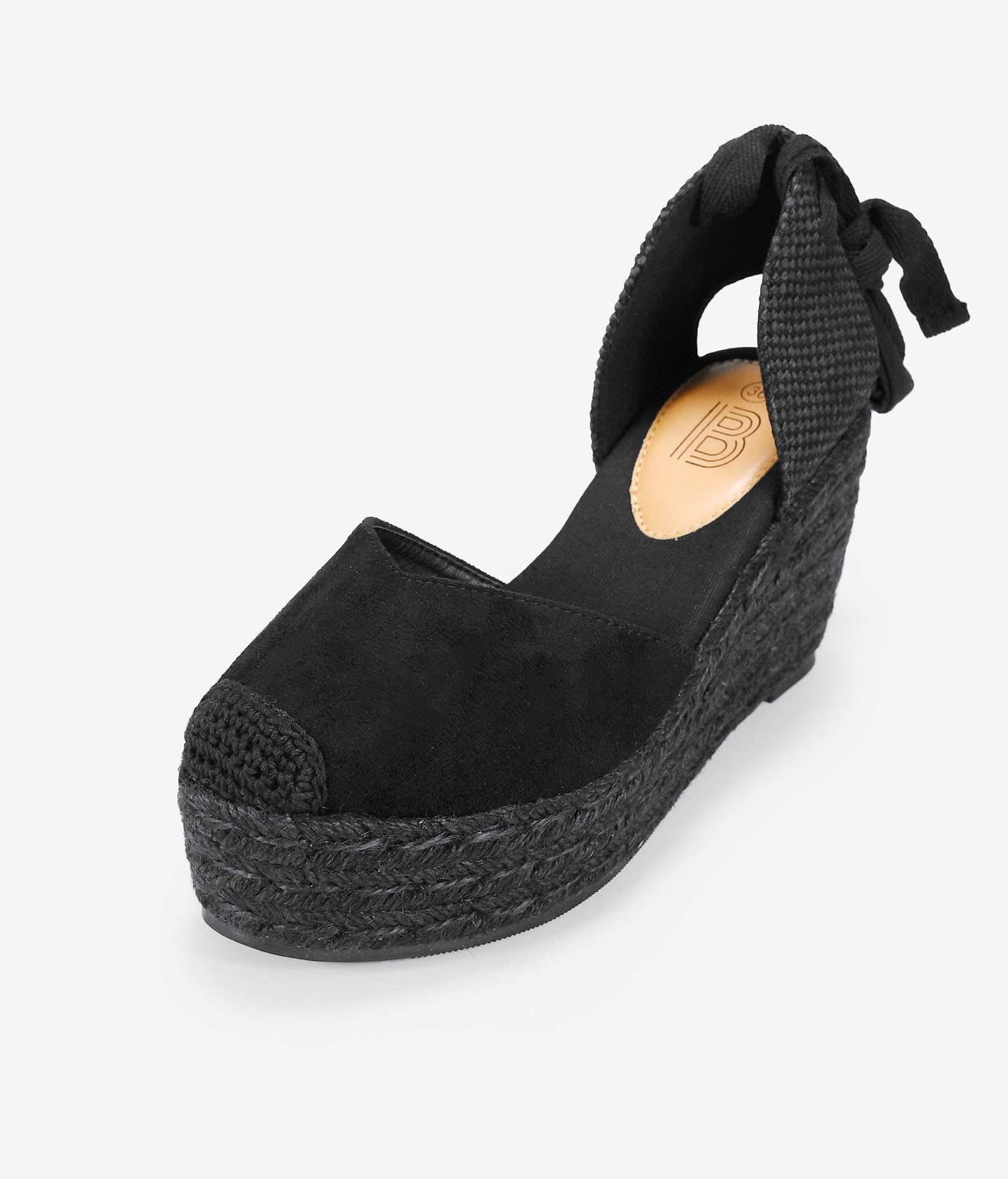 BOSANOVA Espadrillas realizzate in camoscio con dettaglio a scollatura a cuore, punta in rafia e leggera zeppa di Sparto da 8,5 cm. Chiusura con lacci Lace- up. Scarpe da donna