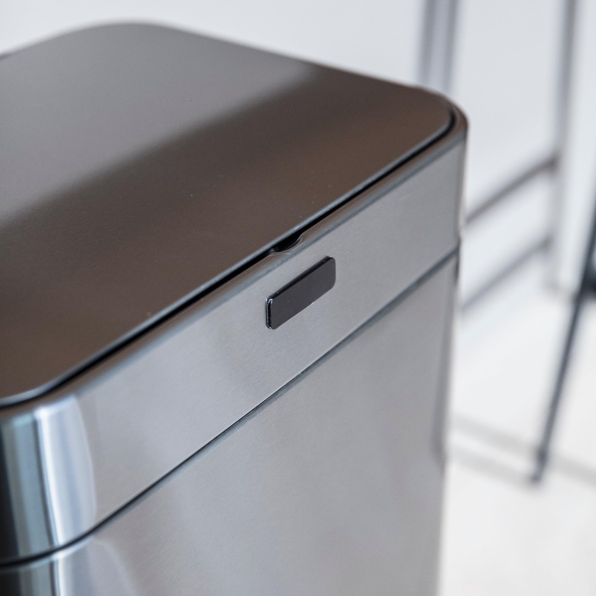 Kitchen Move, Papelera de Cocina automática 60 L Upper Gris