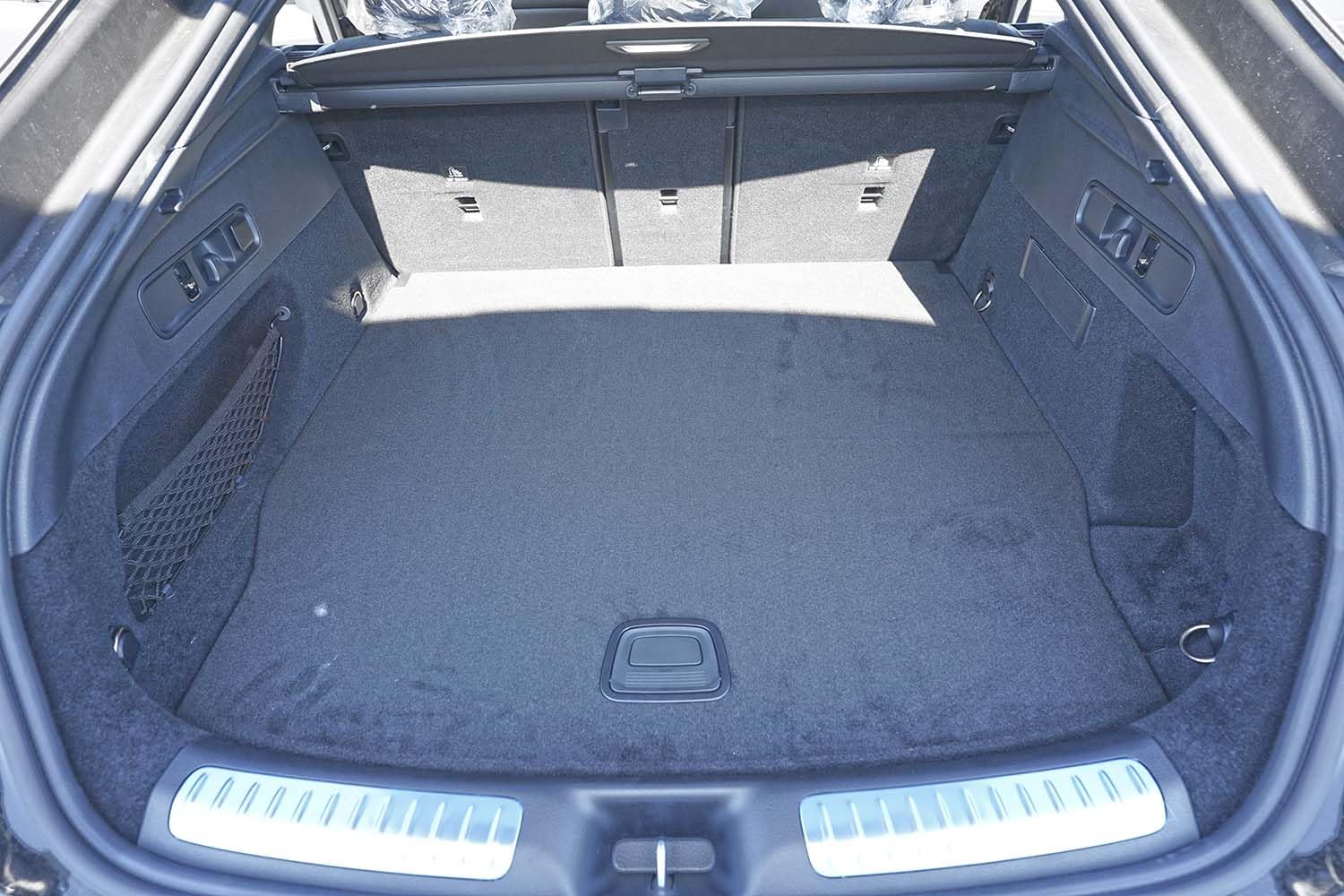 MTM Mata do bagażnika do Mercedes GLC (C254) Coupe (również wtyczka hybrydowa) 2023- na zamówienie, antypoślizgowa mata ochronna, kod. 11208