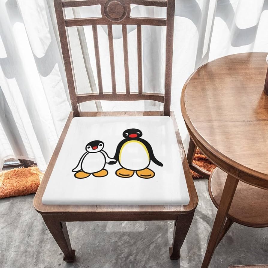 クッション・座布団 UrbanOutfitters Furry Llama Pillow Furry Llama Cushion | Urban Outfitters UK