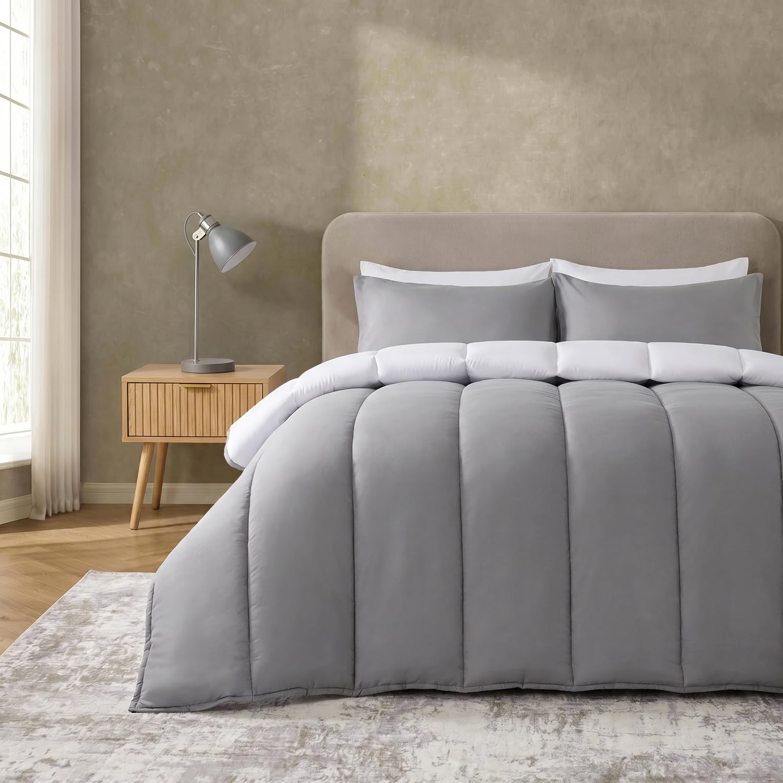 OHS Coverless 10.5 Tog Duvet Set Duvet and Cover in One, Grey/white - King — image 1