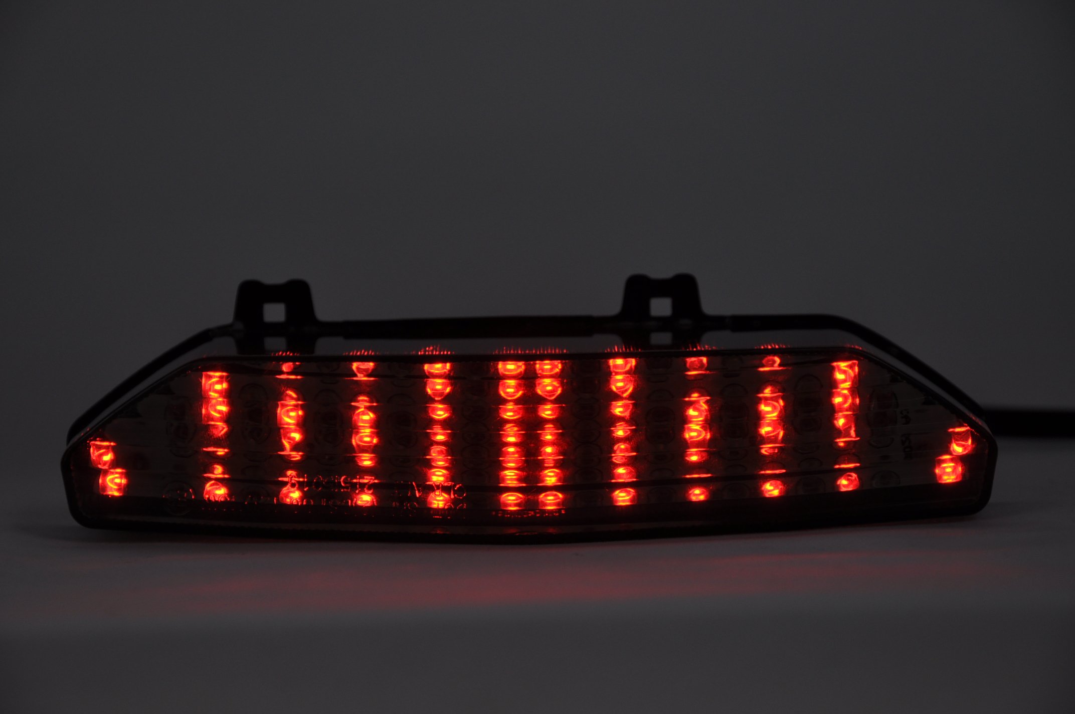 Amazon | オートバイLEDテールライトブレーキテールライト統合