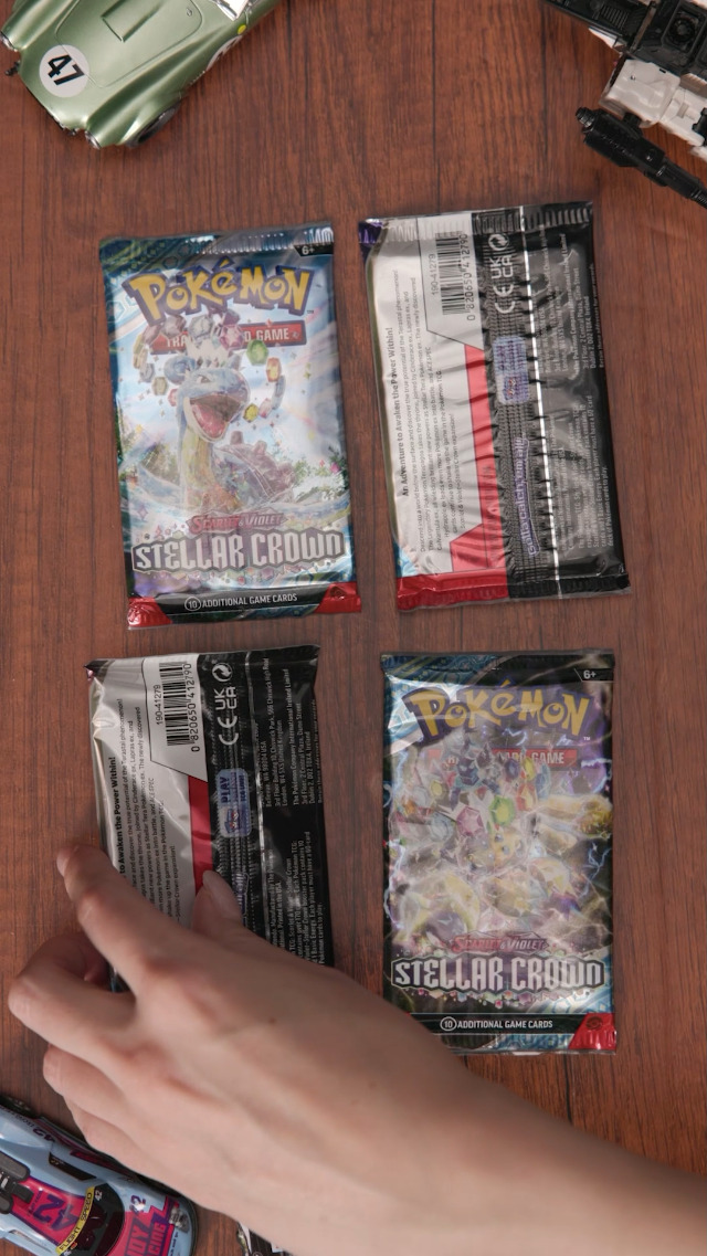 Amazon.com: Pokemon TCG: Scarlet & Violet Stellar Crown Booster Box : Toys  & Games