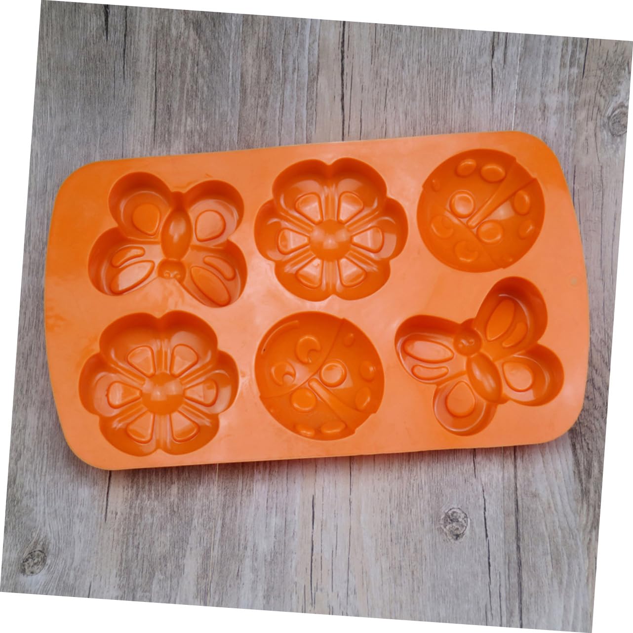 UPKOCH 3pezzi Stampo Silicone Antiscivolo Per Caramelle e Cioccolatini Forma Di Insetti e Fiori Per Soap e Decorazioni Per Torte Casuali Facile Da Pulire e