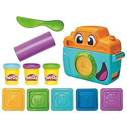 Play-Doh Photo Fun Starter Set, Kids Camera Toy for Pretend Play, Arts & Crafts for Girls & Boys 2+ with 7 Accessories & Playmat