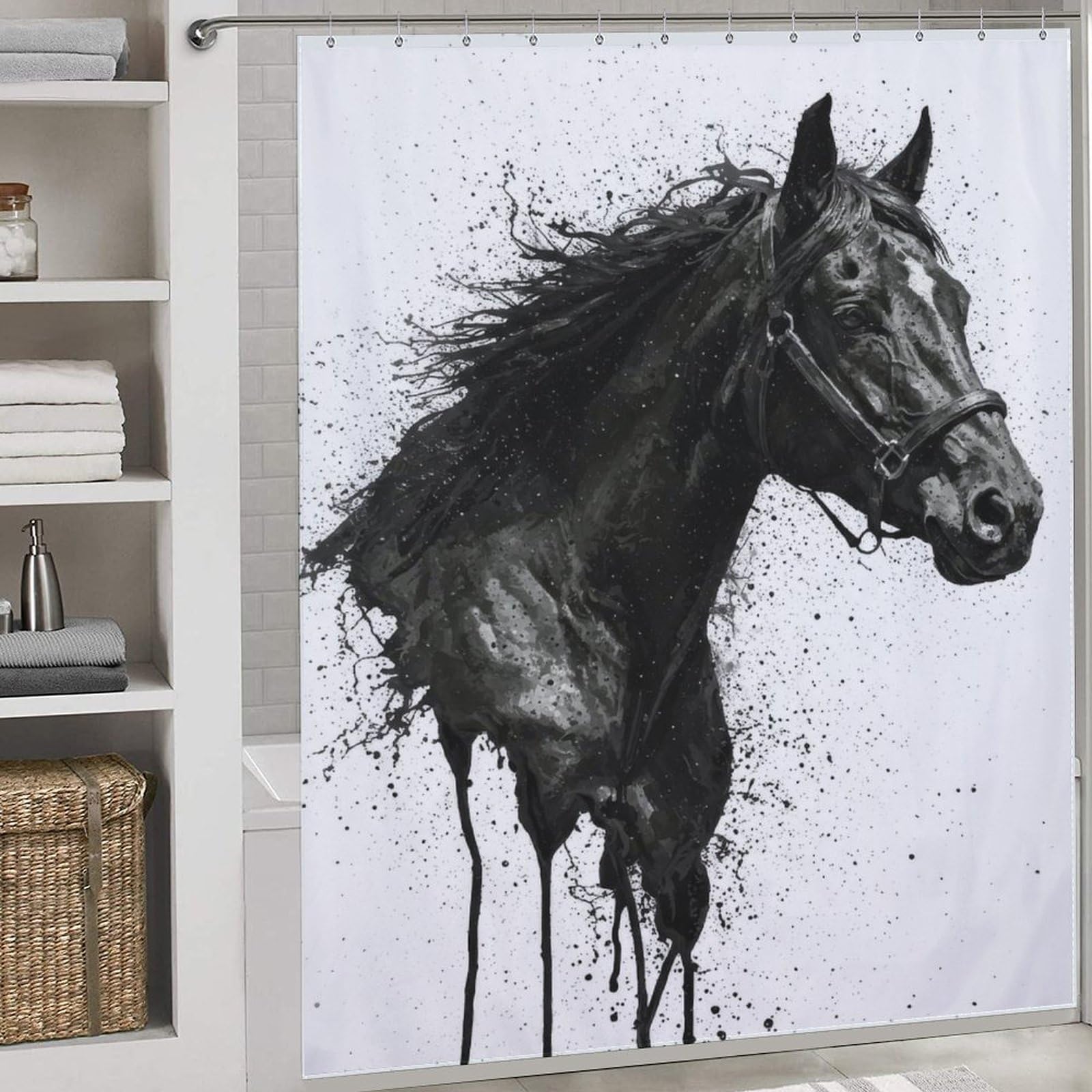 Rideau de douche design cheval pour sublimer la décoration de votre salle de bain