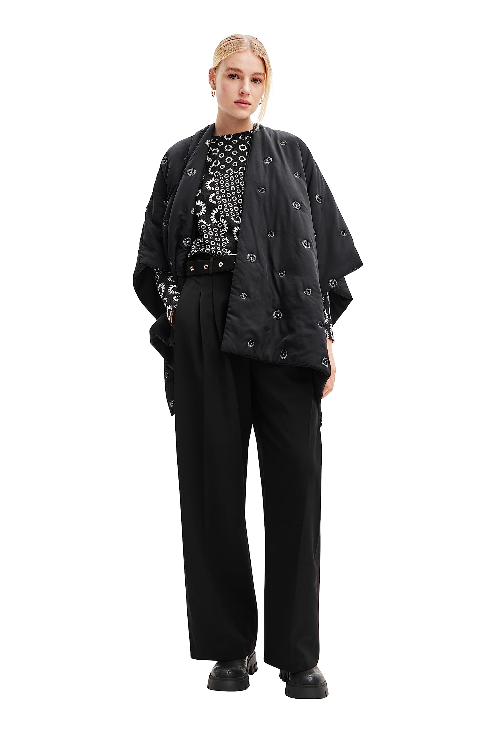 Poncho mini Atre Elbrus Desigual estilo sin rigidez para mujer 6
