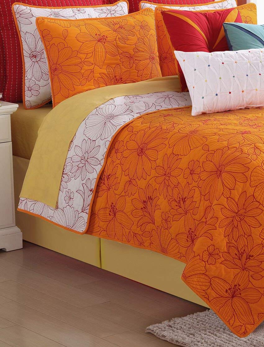 GlobalNiche® Fiesta Martika Reversible Quilt Set with 2 Pillow Shams, Full/Queen, Poppy Red