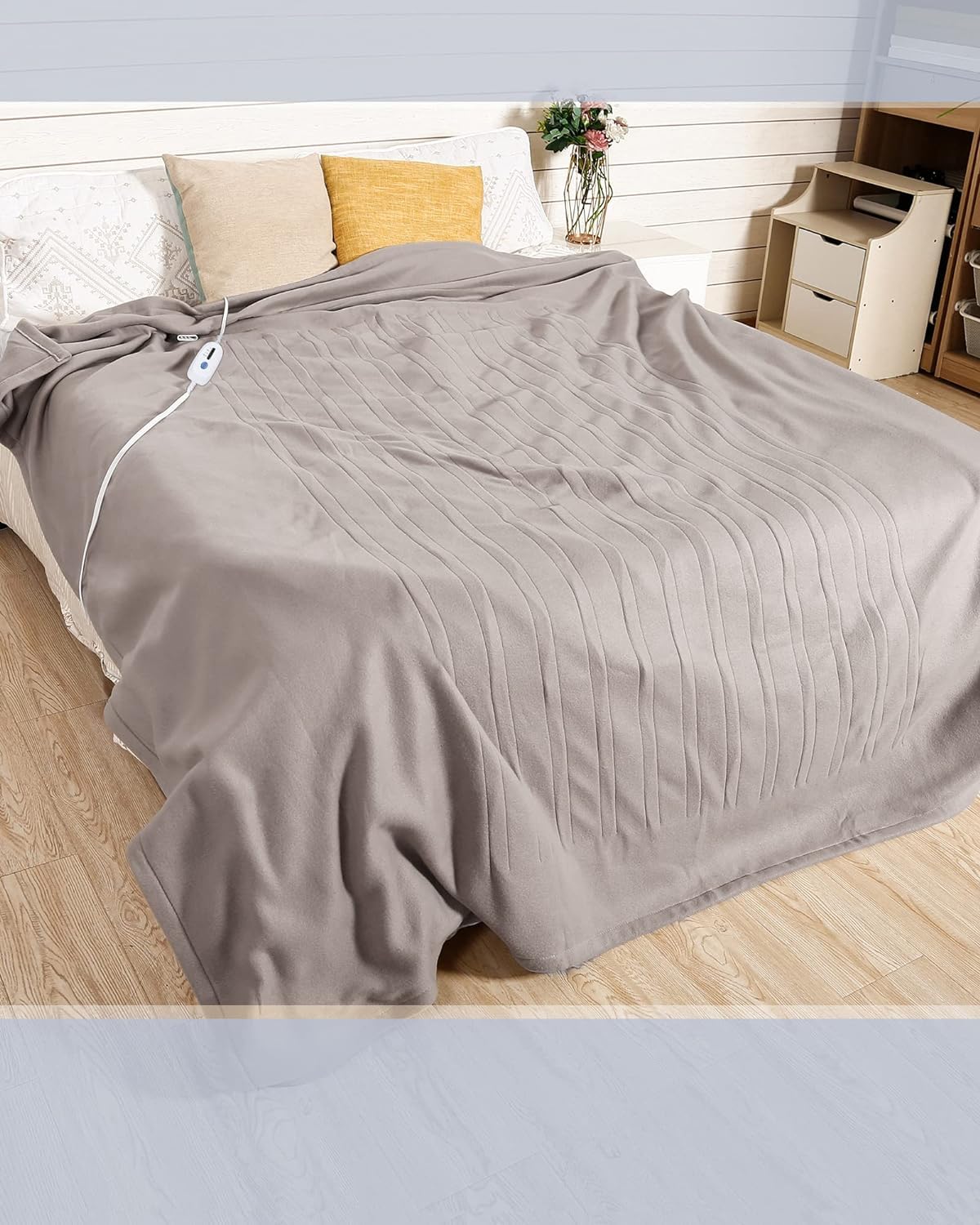McJaw Heizdecke, 180x130cm Wärmedecke Elektrisch Heizdecke mit Abschaltautomatik, 4 Temperaturstufen und 8 Stunden Timer, Schnelle Erwärmung, Maschinenwaschbar, Grau
