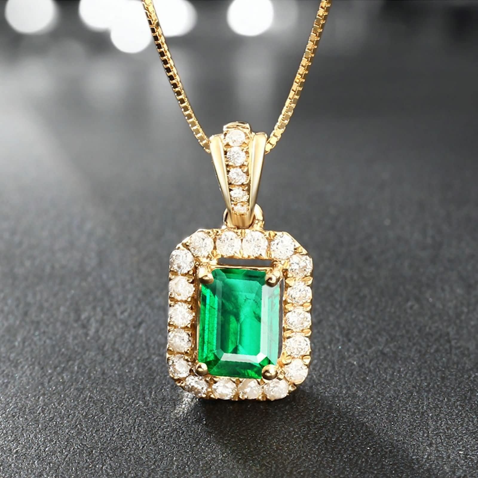 Naszyjnik damski złoty 750 prawdziwy, wisiorek kwadrat ze szmaragdem 0,6ct/1,1ct/1,8 ct 18-karatowe żółte złoto