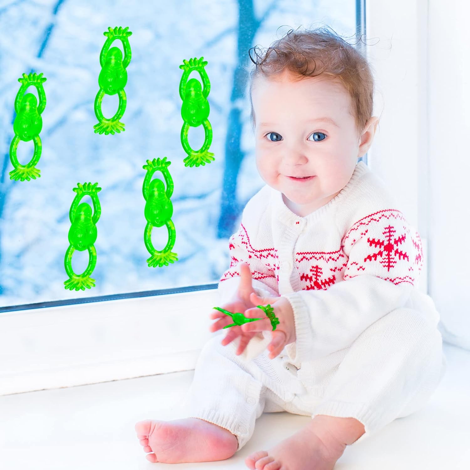 Hanaive 100 Pcs Flying Slingshot Frogs Toys Passover Day Toys Stretchy Slingshot Fun Shooting Flying Green Frogs Playthings Sticky Playthings for Party Favors Birthday Classroom Exchange Prizes Game - Image 5