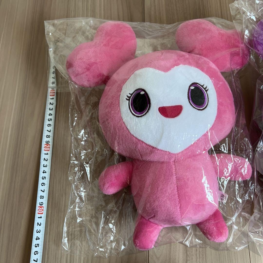 Amazon.co.jp: TWICE 公式 ラブリー ぬいぐるみ ピンク パープル 暗所