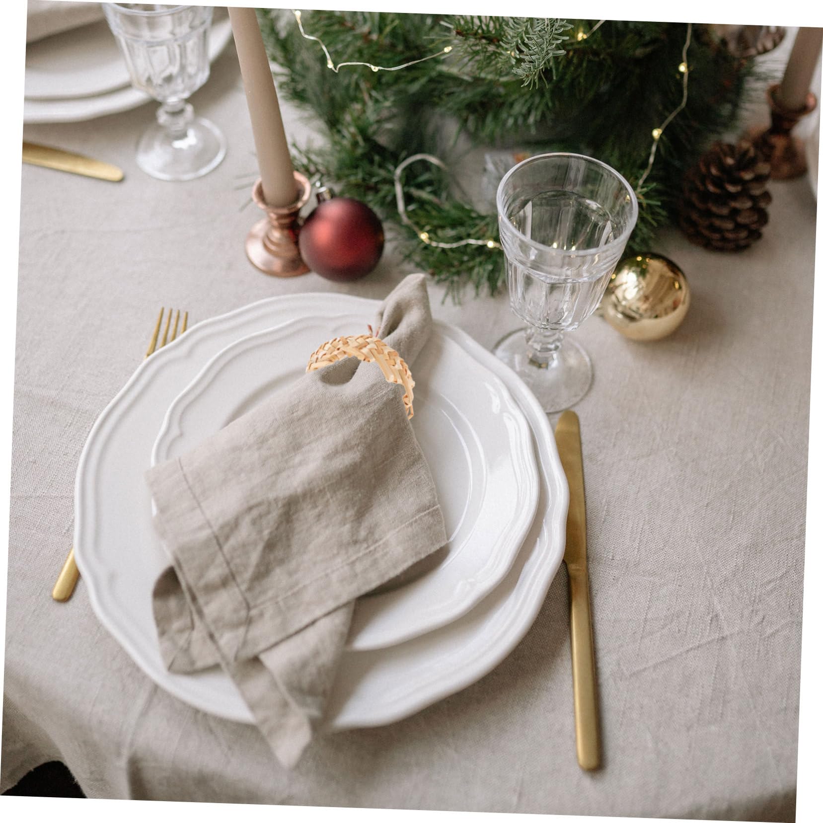 Ronds de Serviette Rustiques en Paille Tressée, Lot de 6 | Beige, pour Mariages et Réunions Décontractées, Usage Polyvalent, Faciles à Utiliser