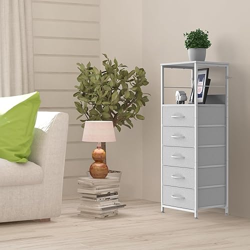 Miniatura 7 de Cómoda pequeña para armario, torre de almacenamiento con cajones, cómoda blanca con 5 cajones de almacenamiento, mesita de noche blanca con cajones