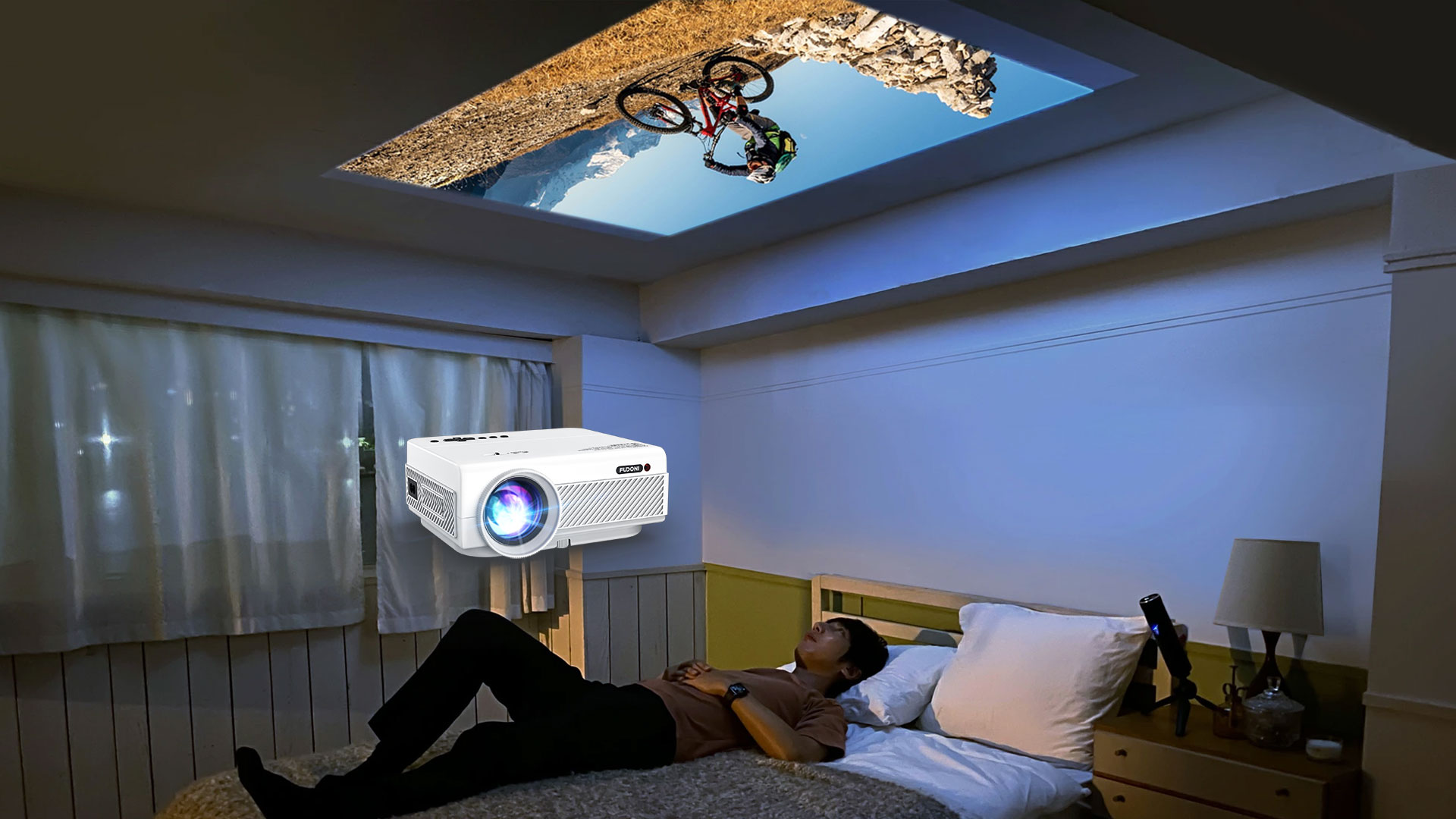 Amazon.co.jp: 【2025技術革新版先行発売!】FUDONI プロジェクター