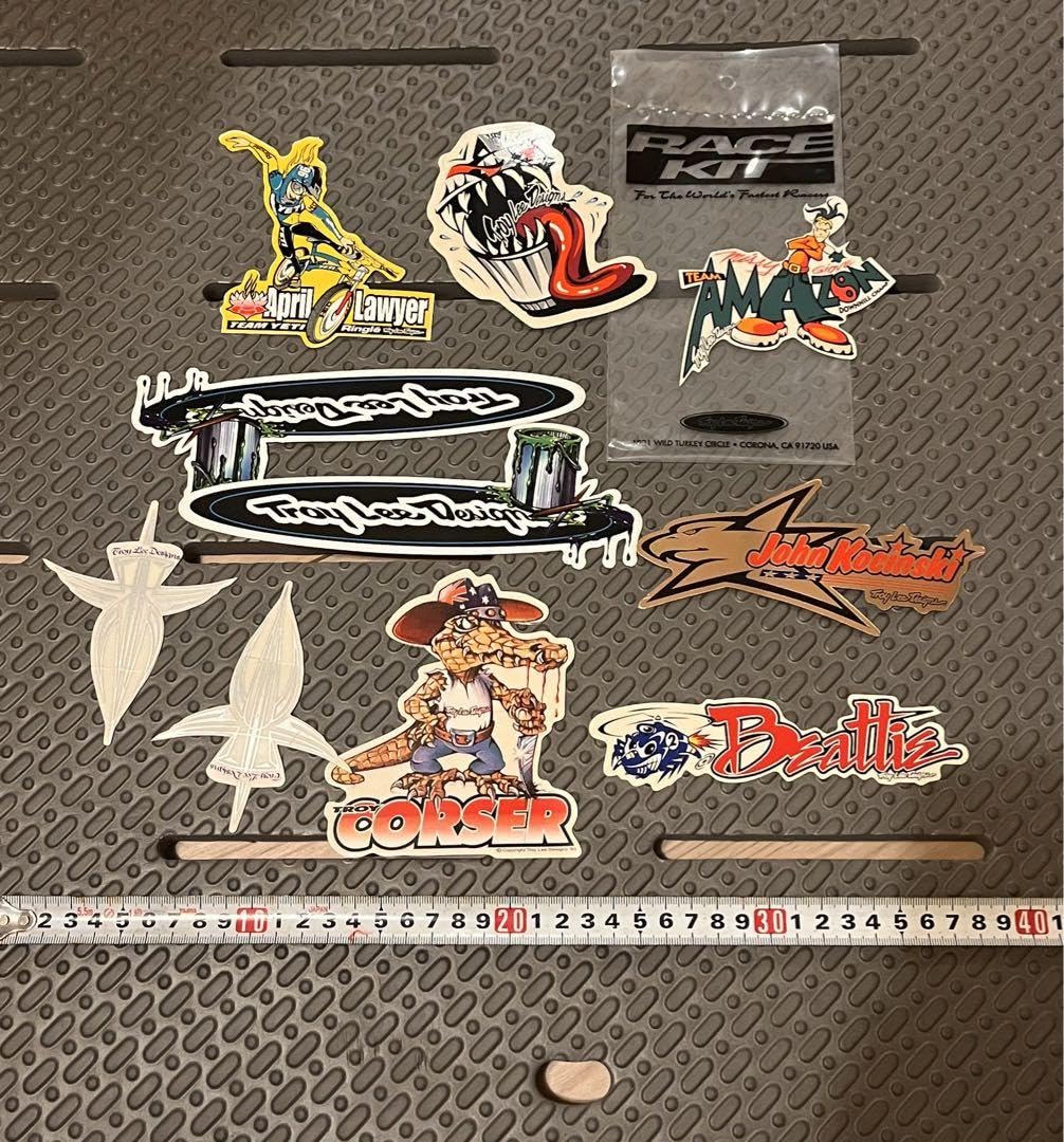 Amazon.co.jp: TROYLEEDESIGNS VTGステッカー 80-90sトロイリー