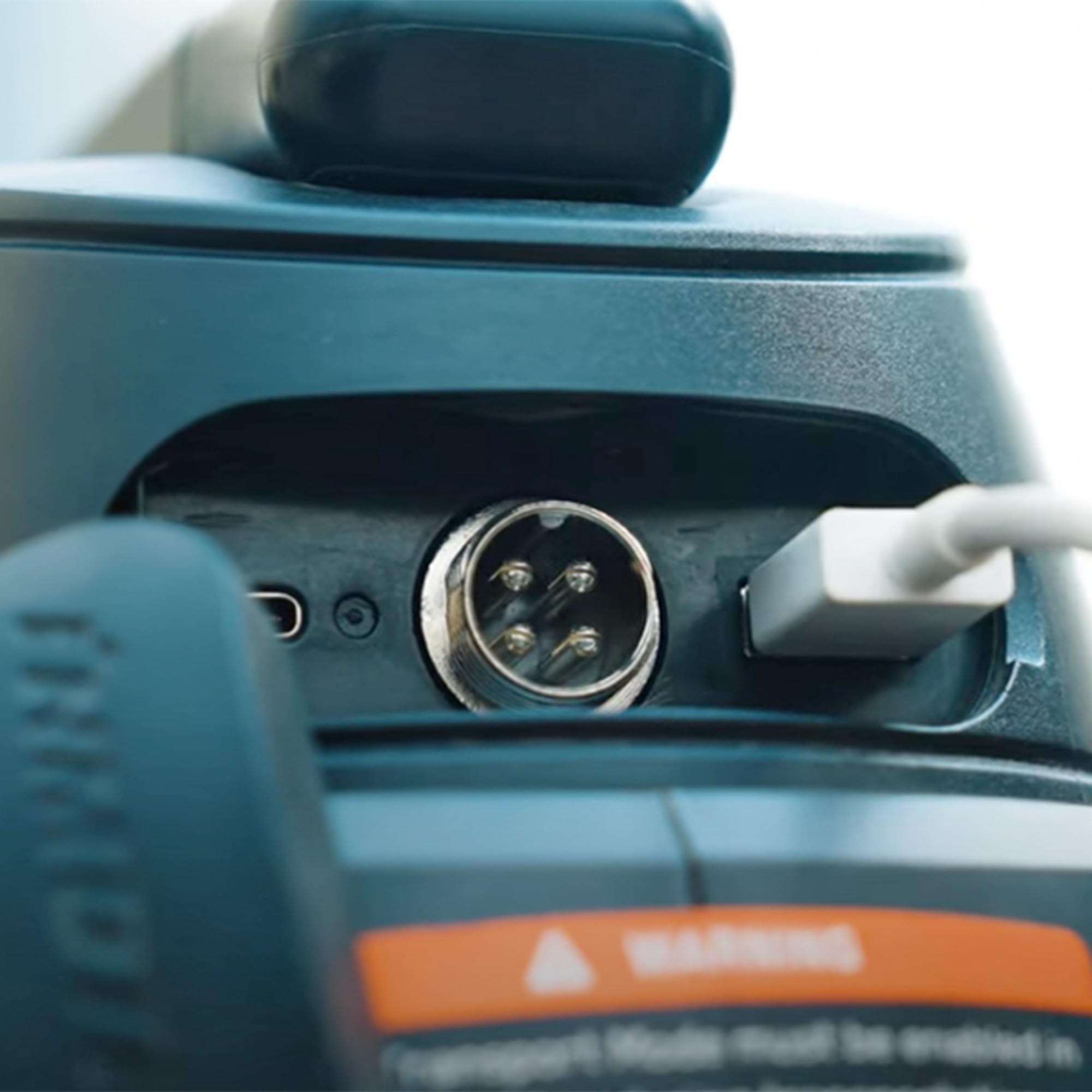 INMOTION V9 Elektrischer selbstbalancierender Roller, Erwachsene, Schwarz, Einheitsgröße EU, Federung, 500-W-Motor, Reichweite bis zu 25 km/h, 16-Zoll-Luftreifen, schlank und leistungsstark
