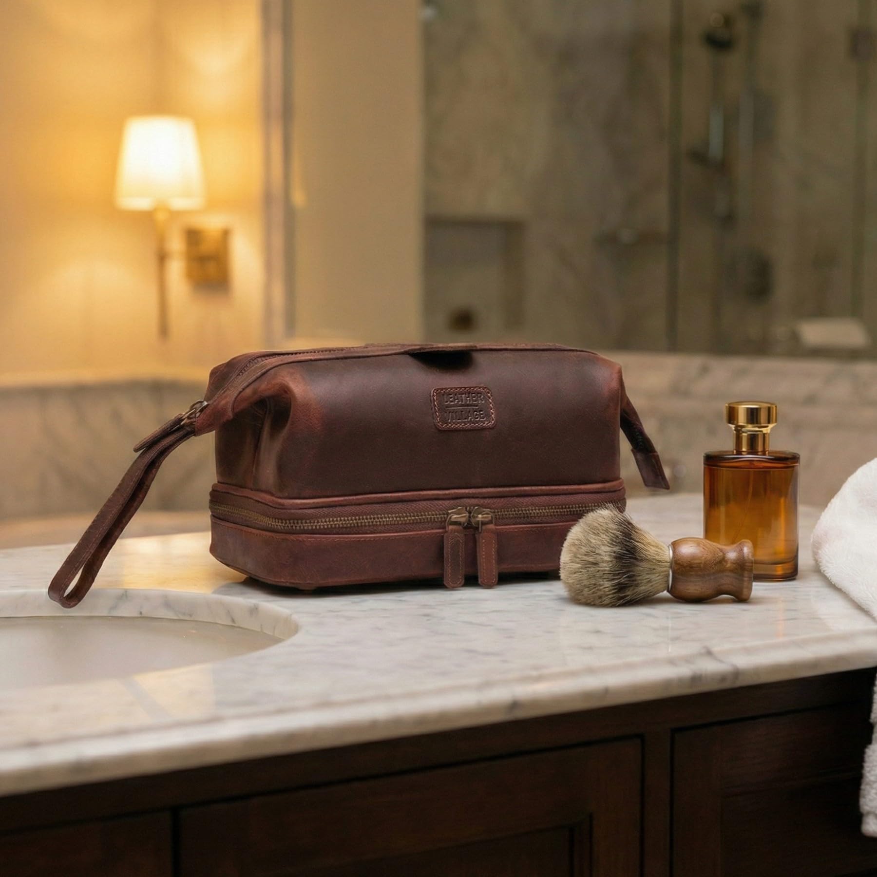LEATHER VILLAGE DOPP-KIT-BAG-4-EXPANDBLE, Cereza, Neceser colgante de cuero