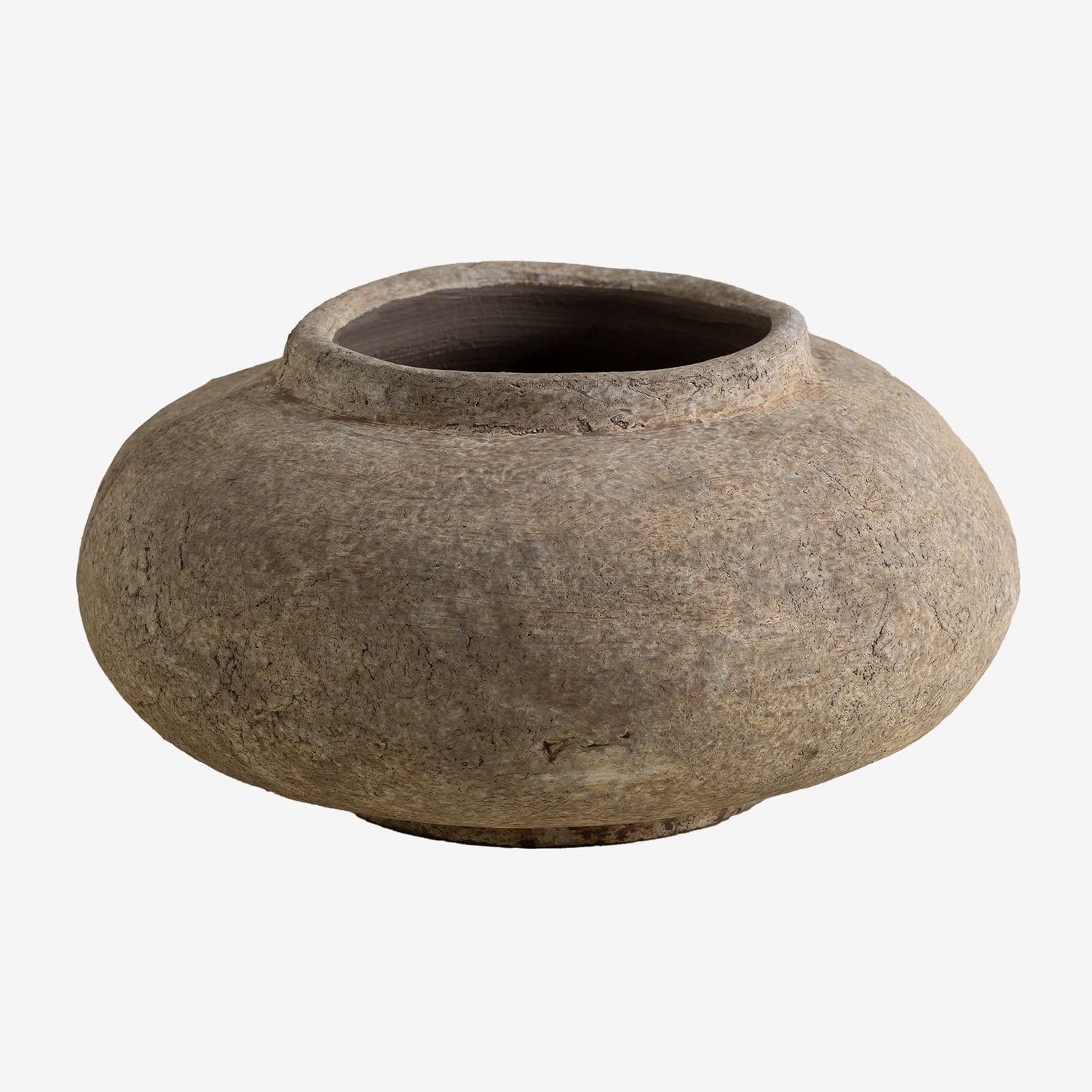 Vase en terre cuite Agnon SKLUM, l'élégance brute des matières nobles