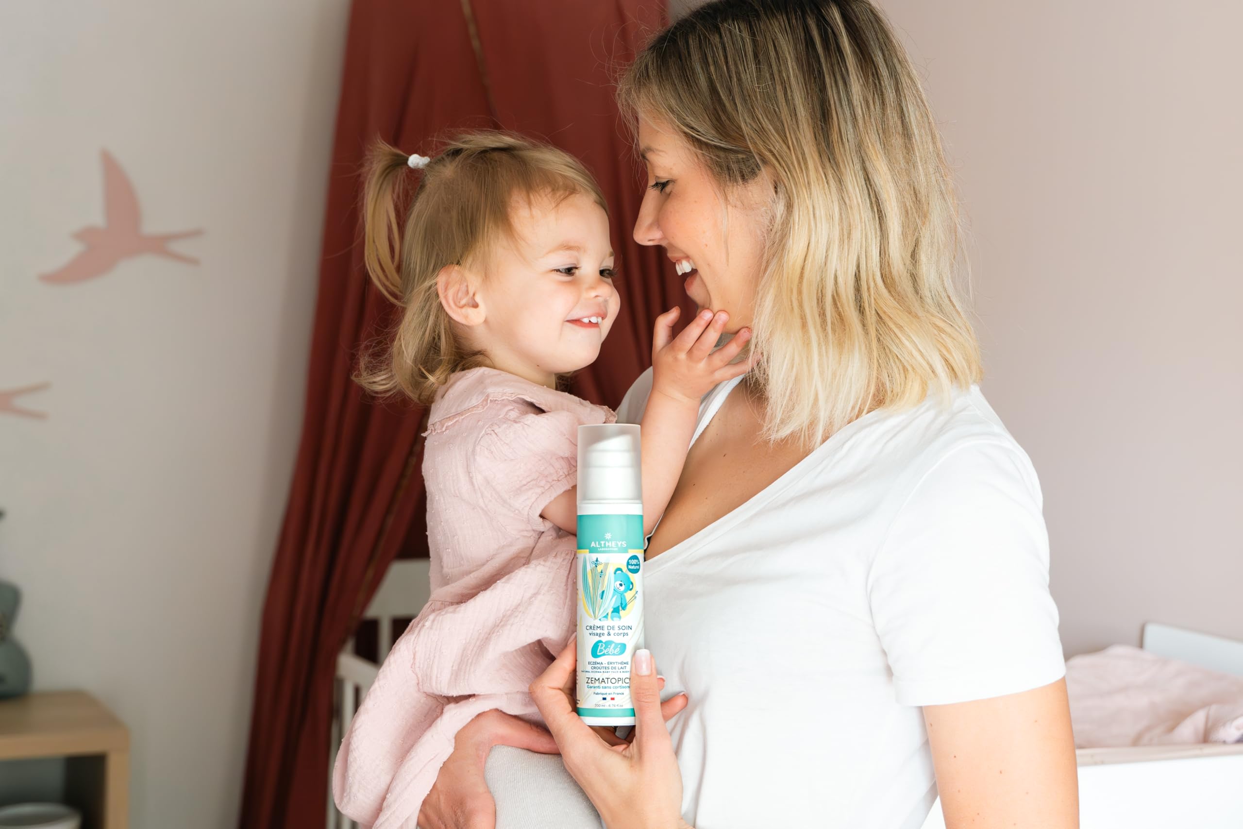 Zematopic | Crème Bébé Eczéma | Apaise, Protège et Répare les Fesses de Bébé | Élimine Croutes de Lait | Sans Parfum | Sans Cortisone | Fabriqué en France | 200ML