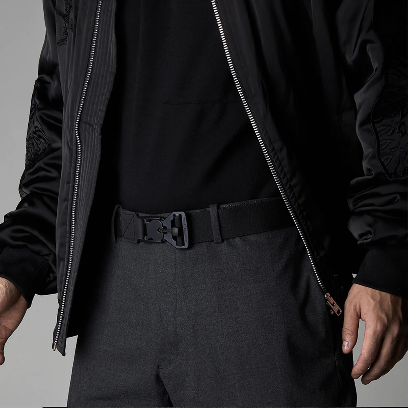 ALPAKA Stealth Belt – Taktischer Gürtel mit Magnetverschluss | Schnellverschluss, dehnbares Nylon, verstellbar & lochlos, für Einsatz, Arbeit & Wandern, EDC