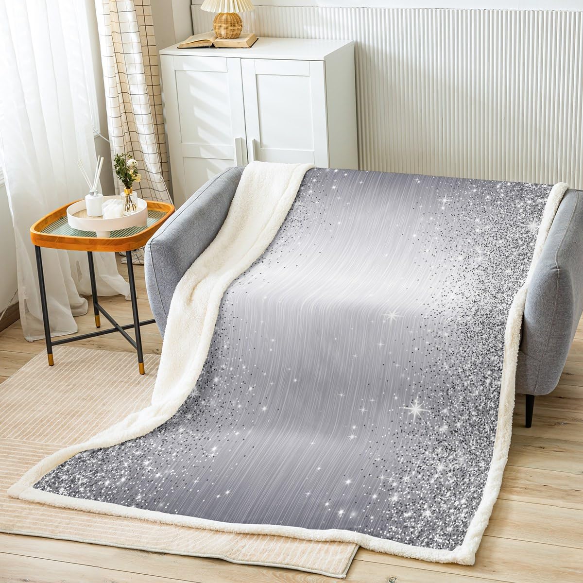 Glitter Throw Blanket Sliver Grey Sequins Sparkling Bed Blanket for Kids Girls, Grey Abstract Glitter Print (No Glitter) Blanket for Couch Sofa, Soft and Breathable Fleece Blanket(50 x 60 Inches)
