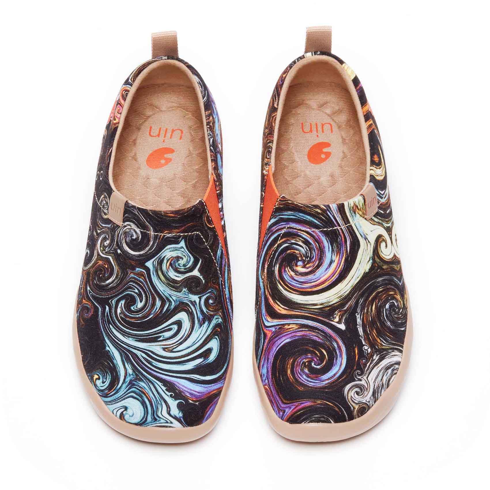 UIN Women's Artistic Slip-On Shoes Vibrant Floral Casual Loafers Lightweight Comfortable Travel Footwear