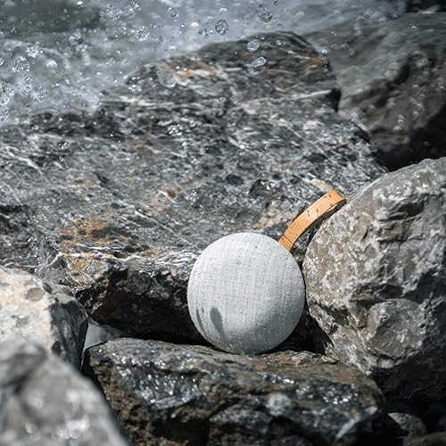 Miniatura 14 de Vifa Reykjavik Altavoz Bluetooth - Mini altavoz inteligente inalámbrico portátil para exteriores con sonido estéreo, diseño nórdico, micrófono Gris